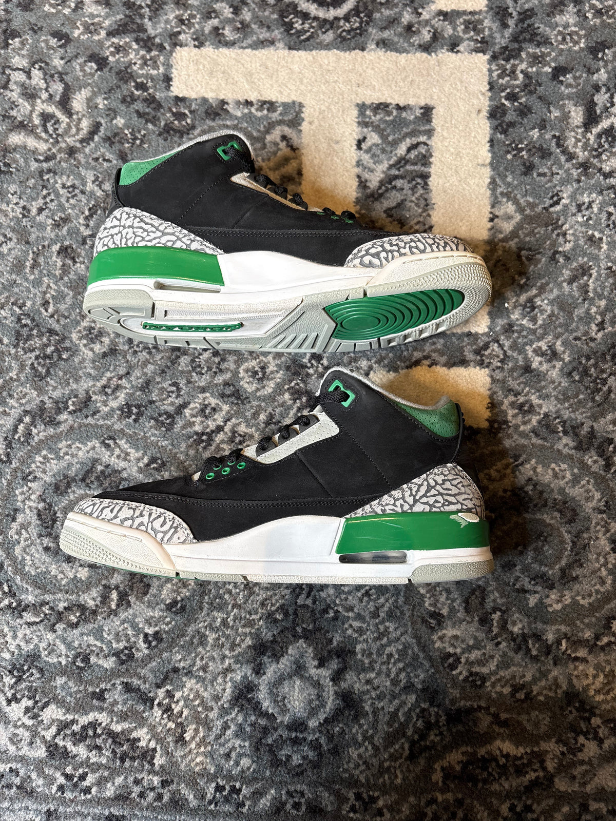 Jordan 3 Retro “Pine Green” Po Nb Size 7.5