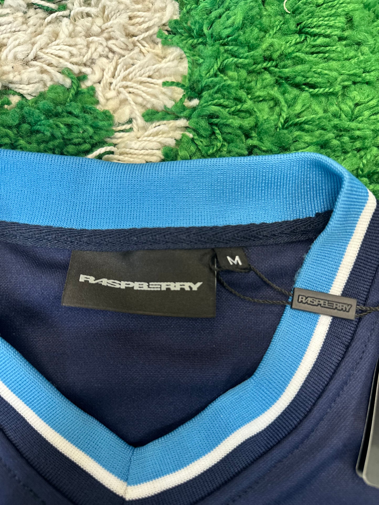 Raspberry Hills Jersey DS Size Medium
