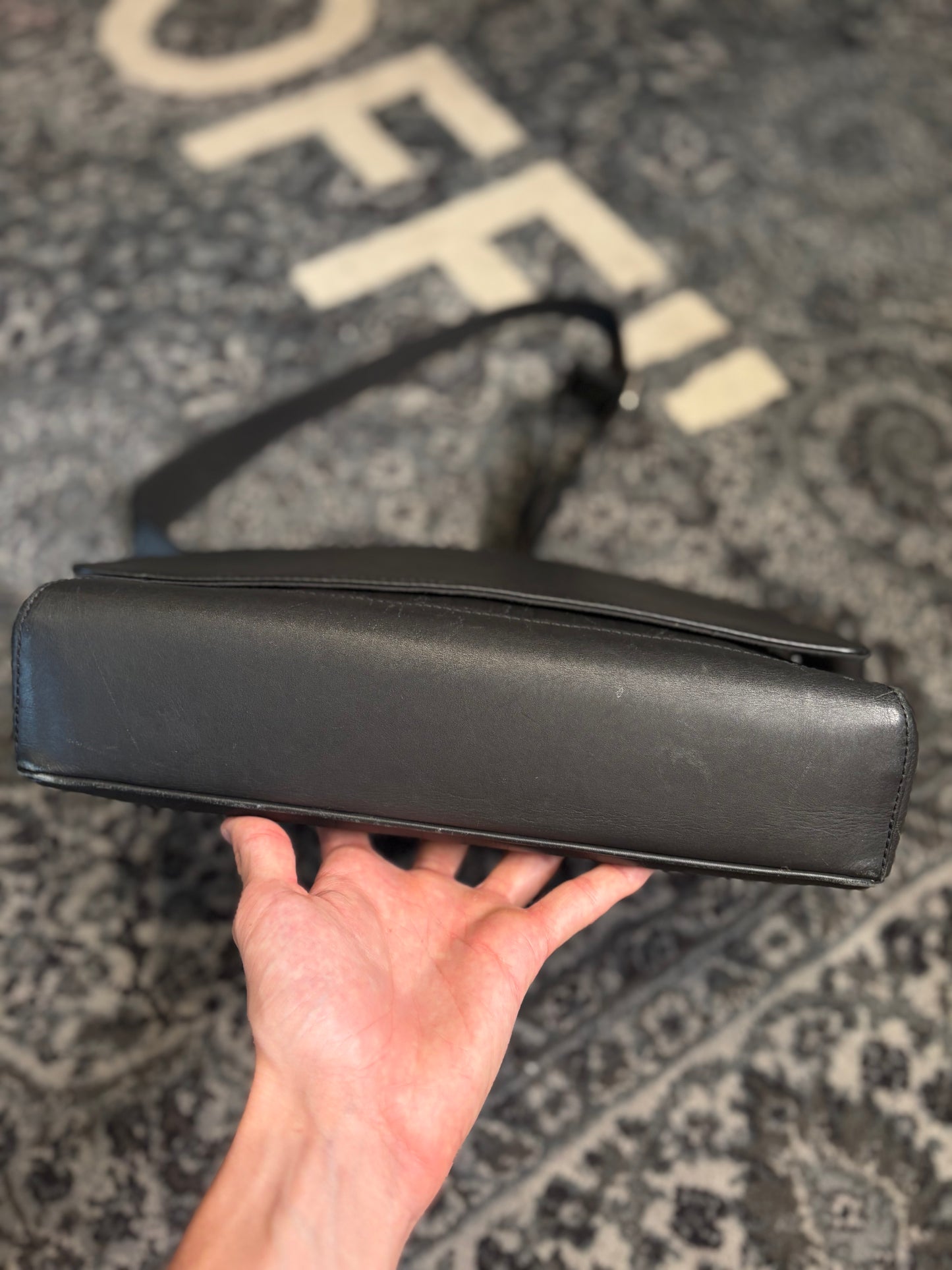 Louis Vuitton District Messenger Bag