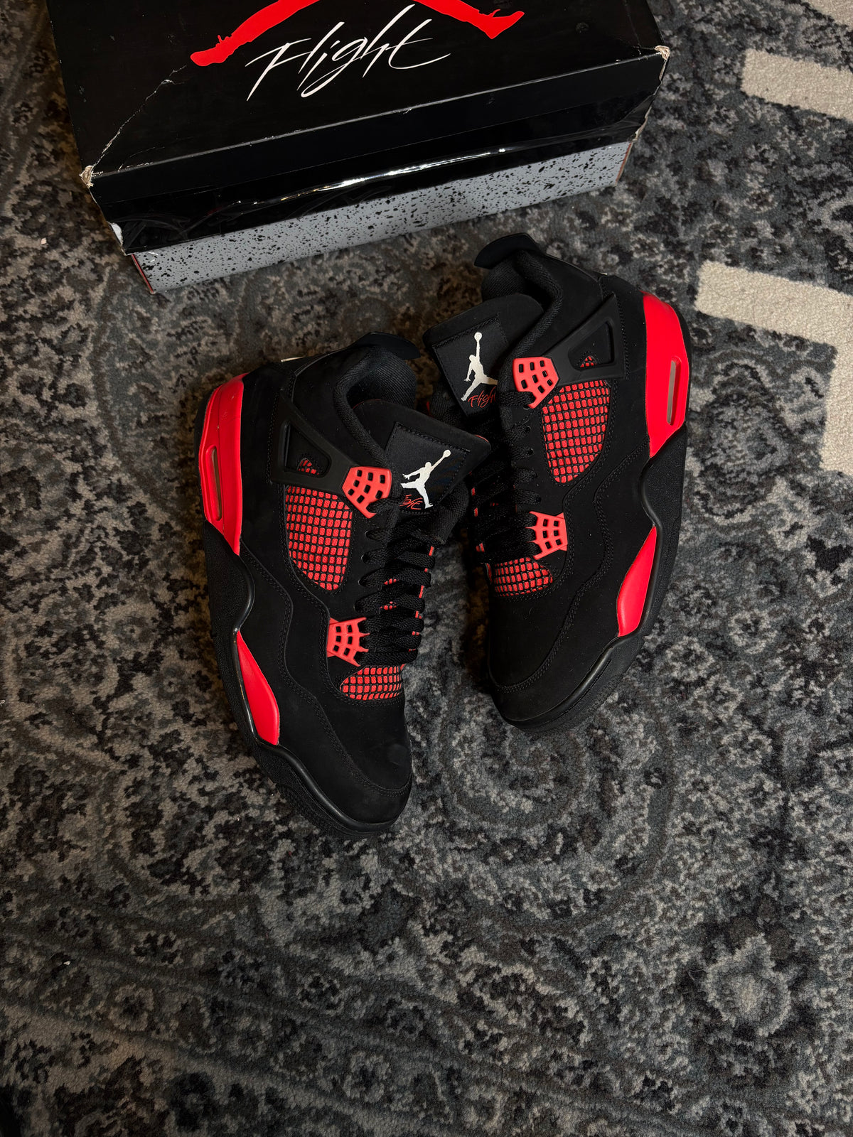 Jordan 4 Retro “Thunder Red” Clean Og Size 11.5