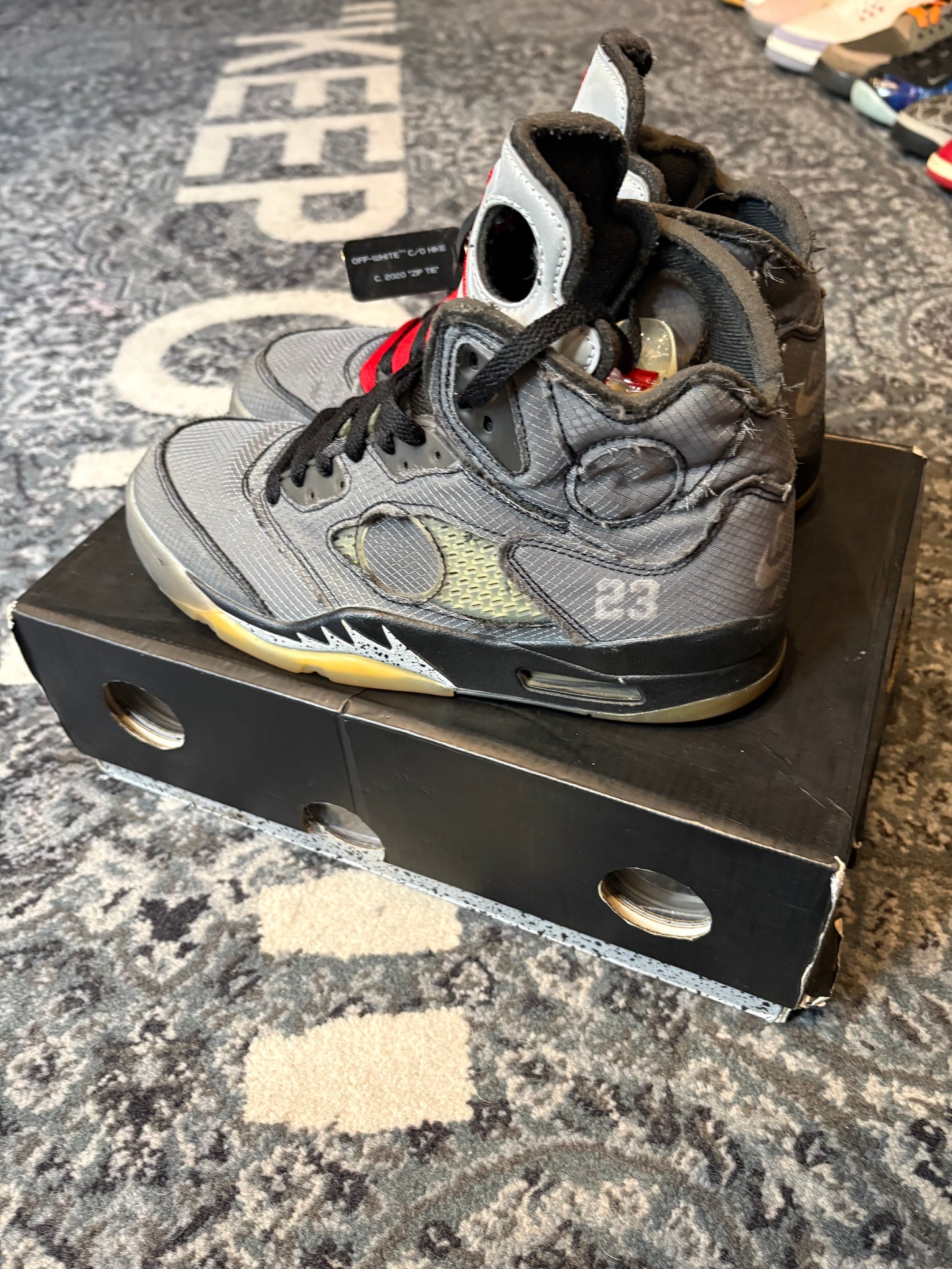Jordan 5 Retro “Off-White Muslin”Clean Og Size 9