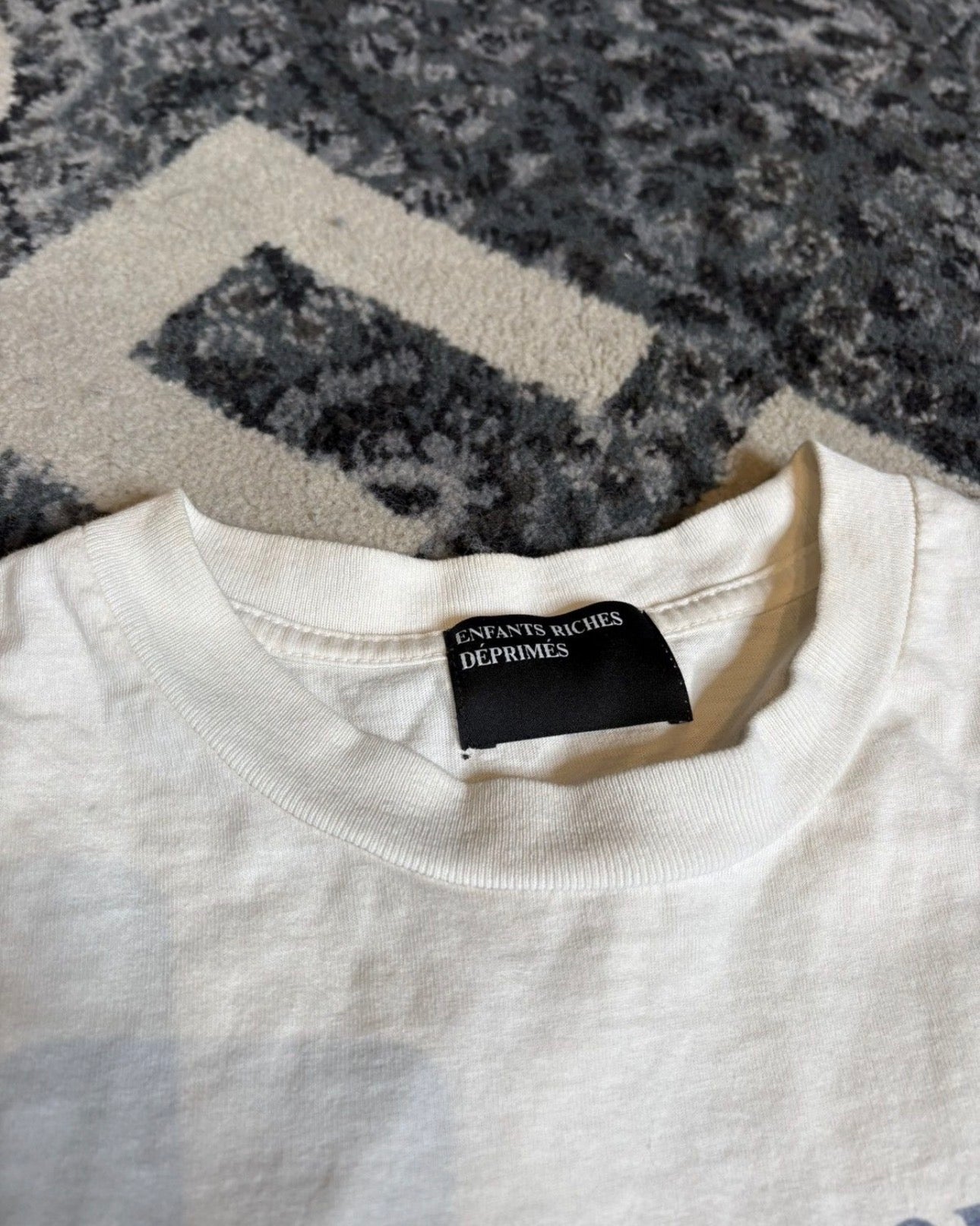 Enchants Riches Deprimes Long Sleeve Cream Size Medium