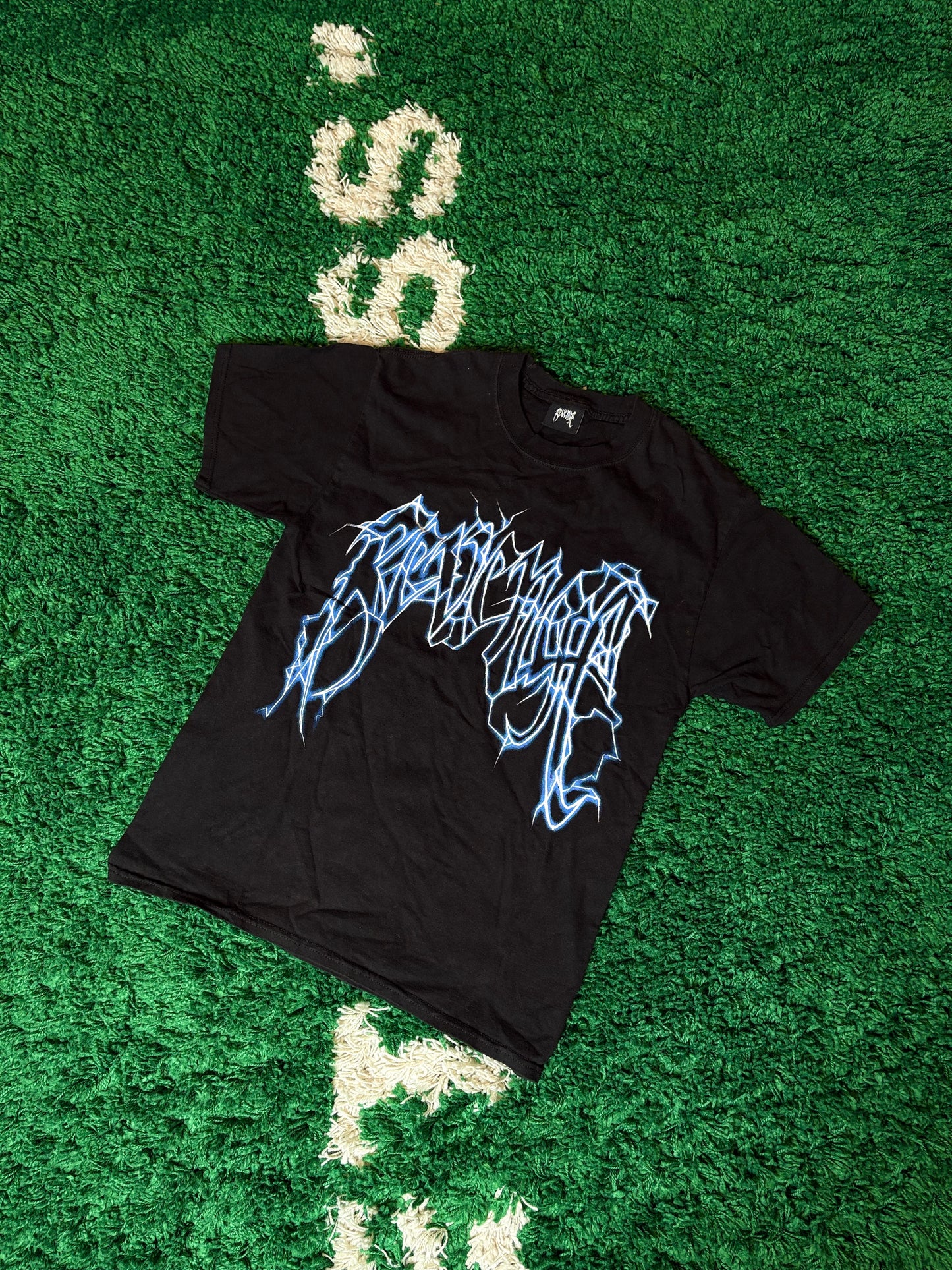 Revenge Tee Black Lightning Size Medium
