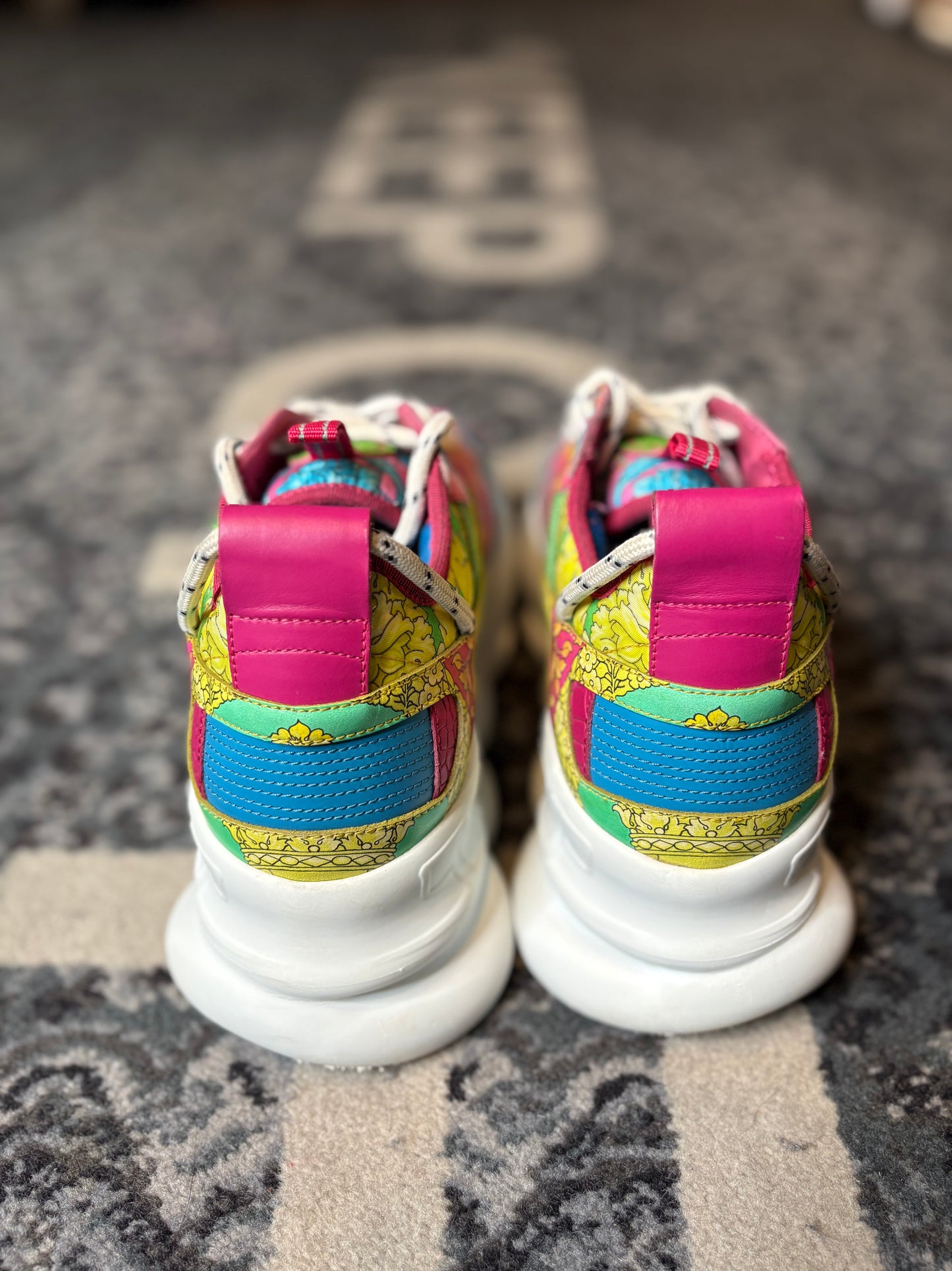 Versace Chain Reaction “Fluo Barocco” Clean Nb Size 7(40 EU)