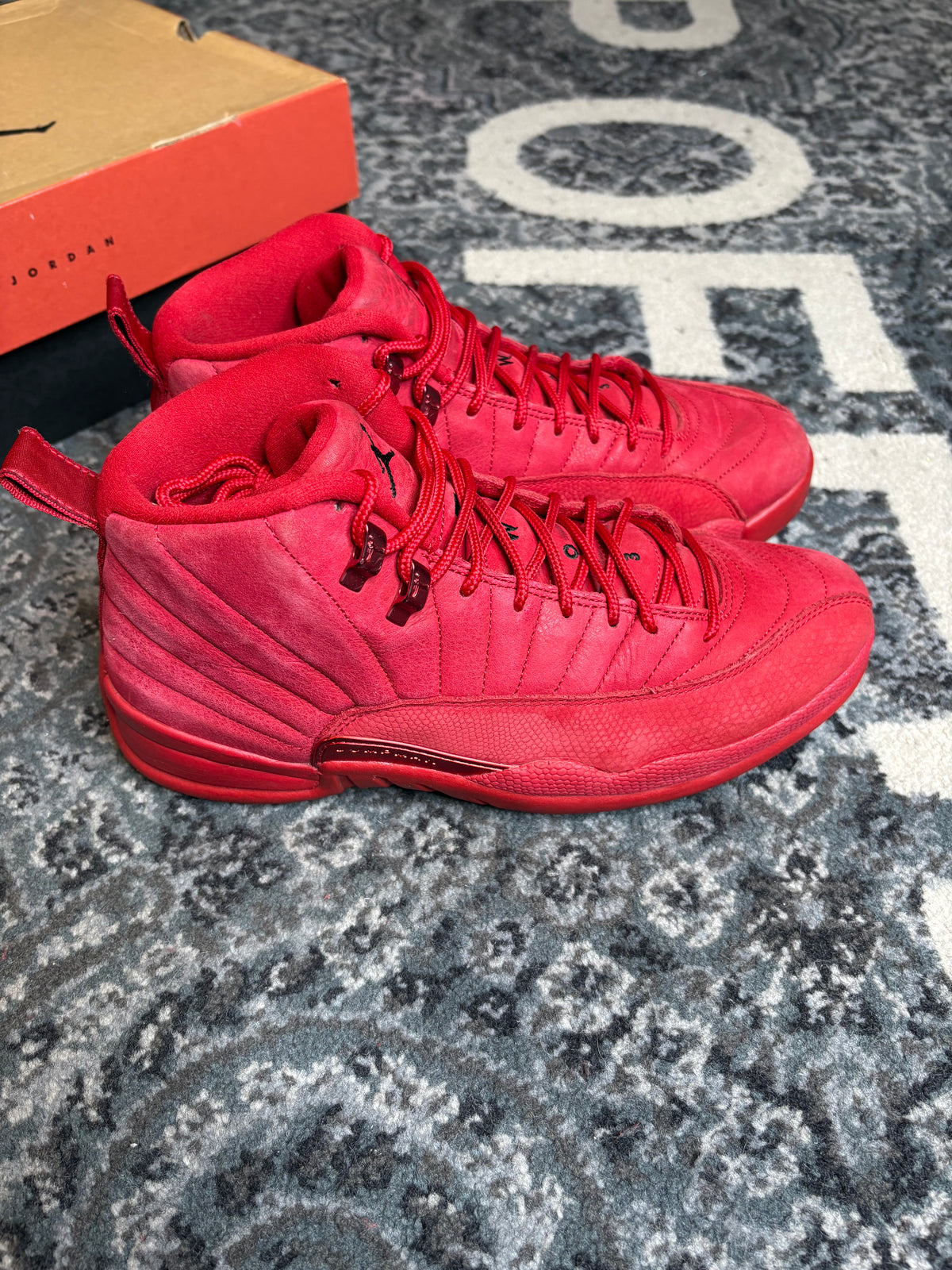 Jordan 12 Retro “Gym Red” Clean Og Size 10