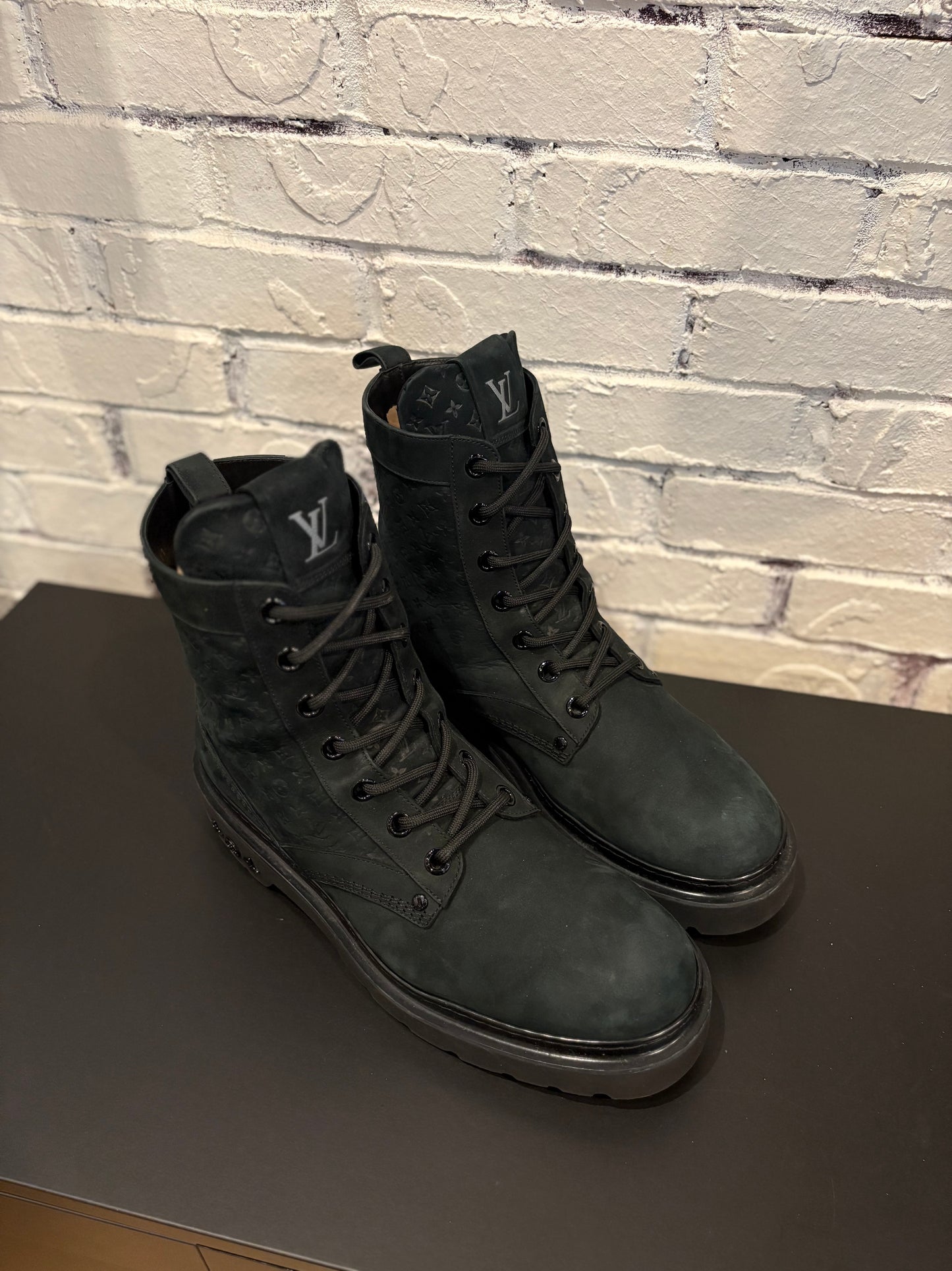 Louis Vuitton Suede Monogram Boots Black Clean NB Size 11.5LV
