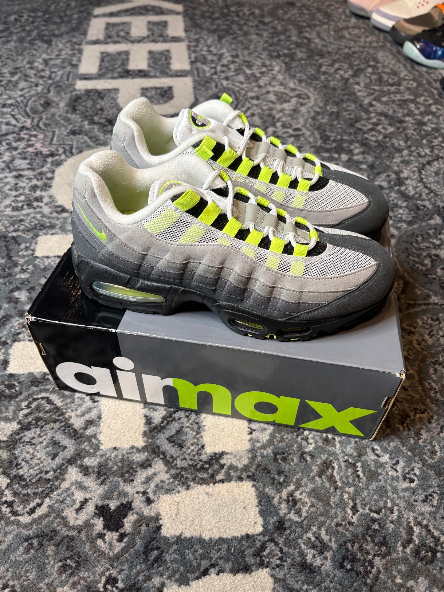 Nike Air Max 95 “Big Bubble Neon” Clean Og Size 9.5M/11W