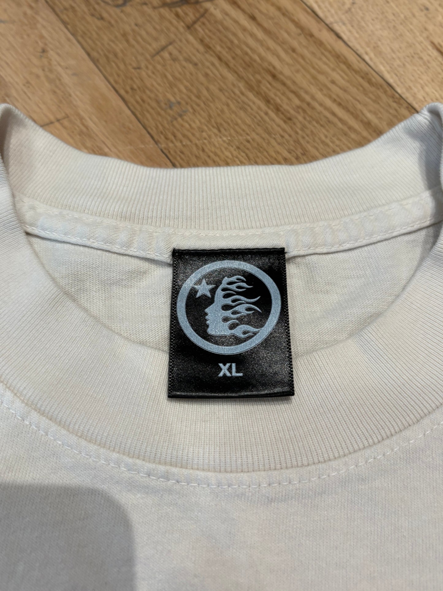 Hellstar Records Tee White Size XL