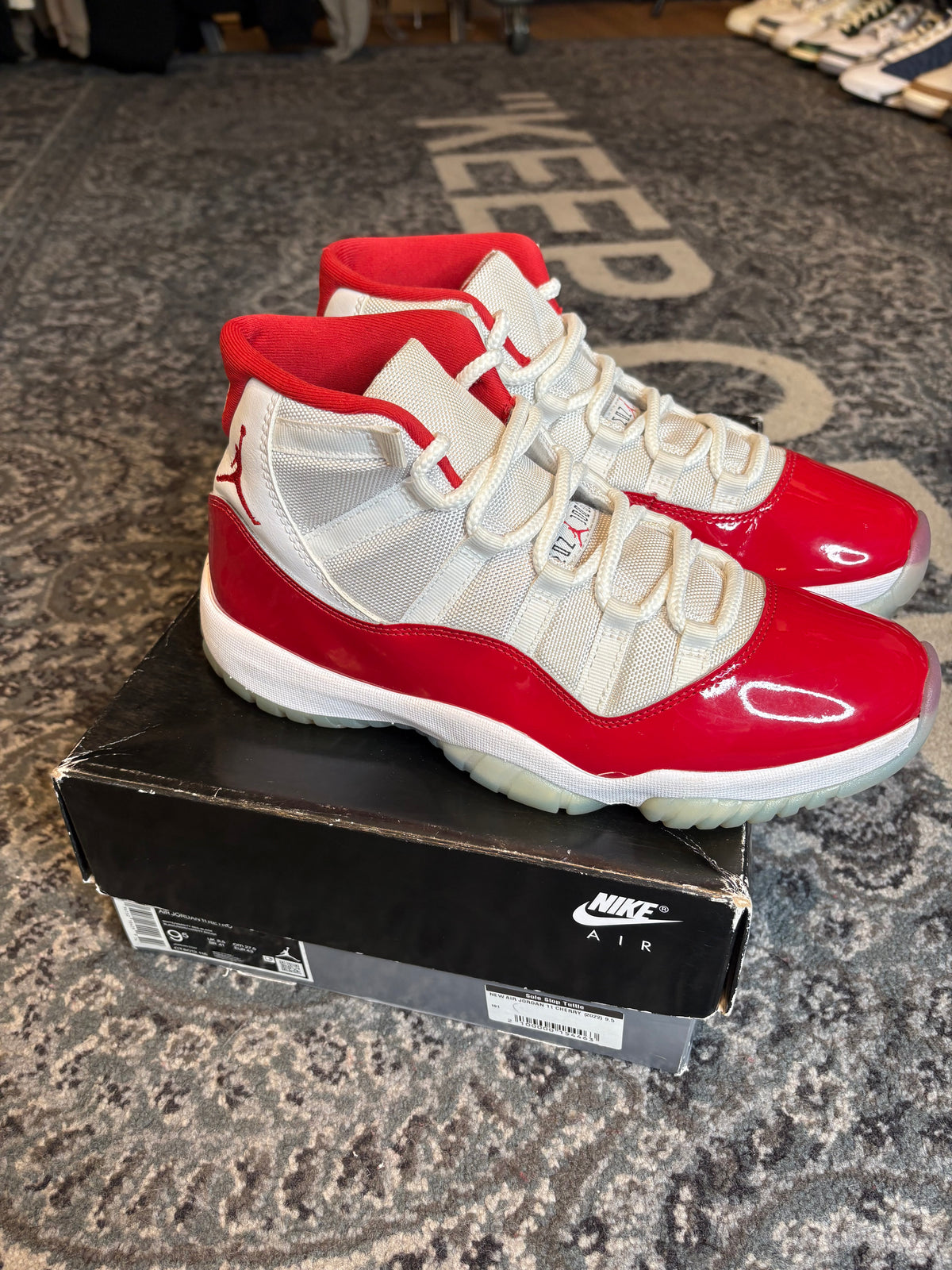 Jordan 11 Retro “Cherry” Clean Og Size 9.5