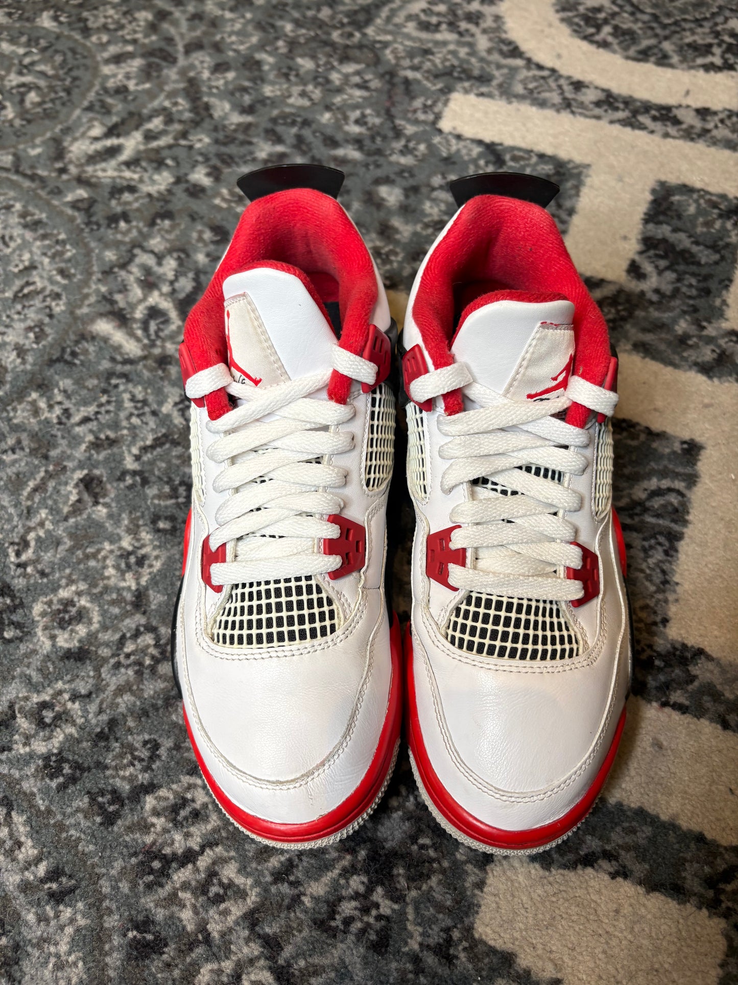 Jordan 4 Retro “Fire Red” Clean Nb Size 6Y