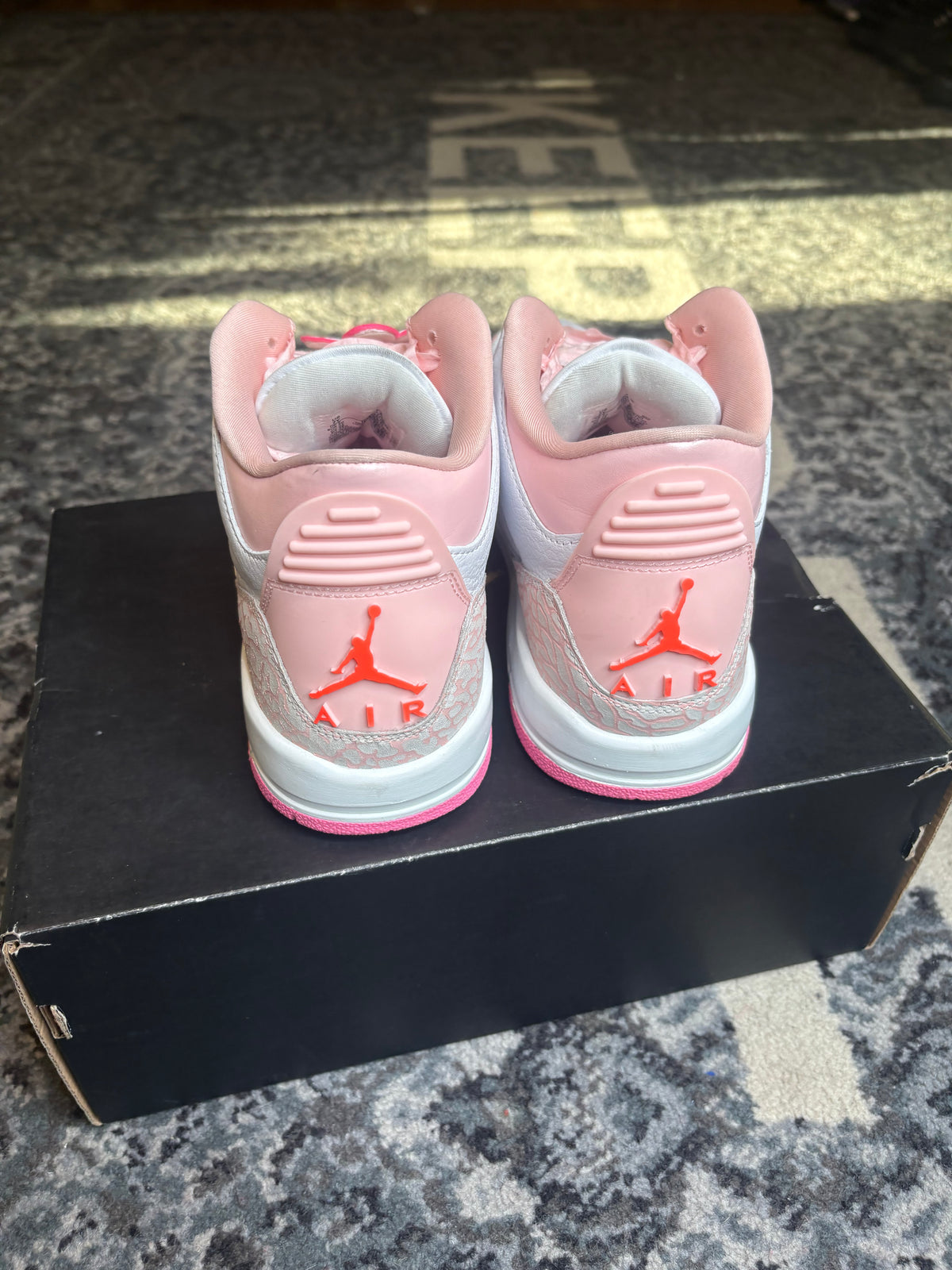 Jordan 3 Retro “Spring Flowers” Clean Og Size 7Y