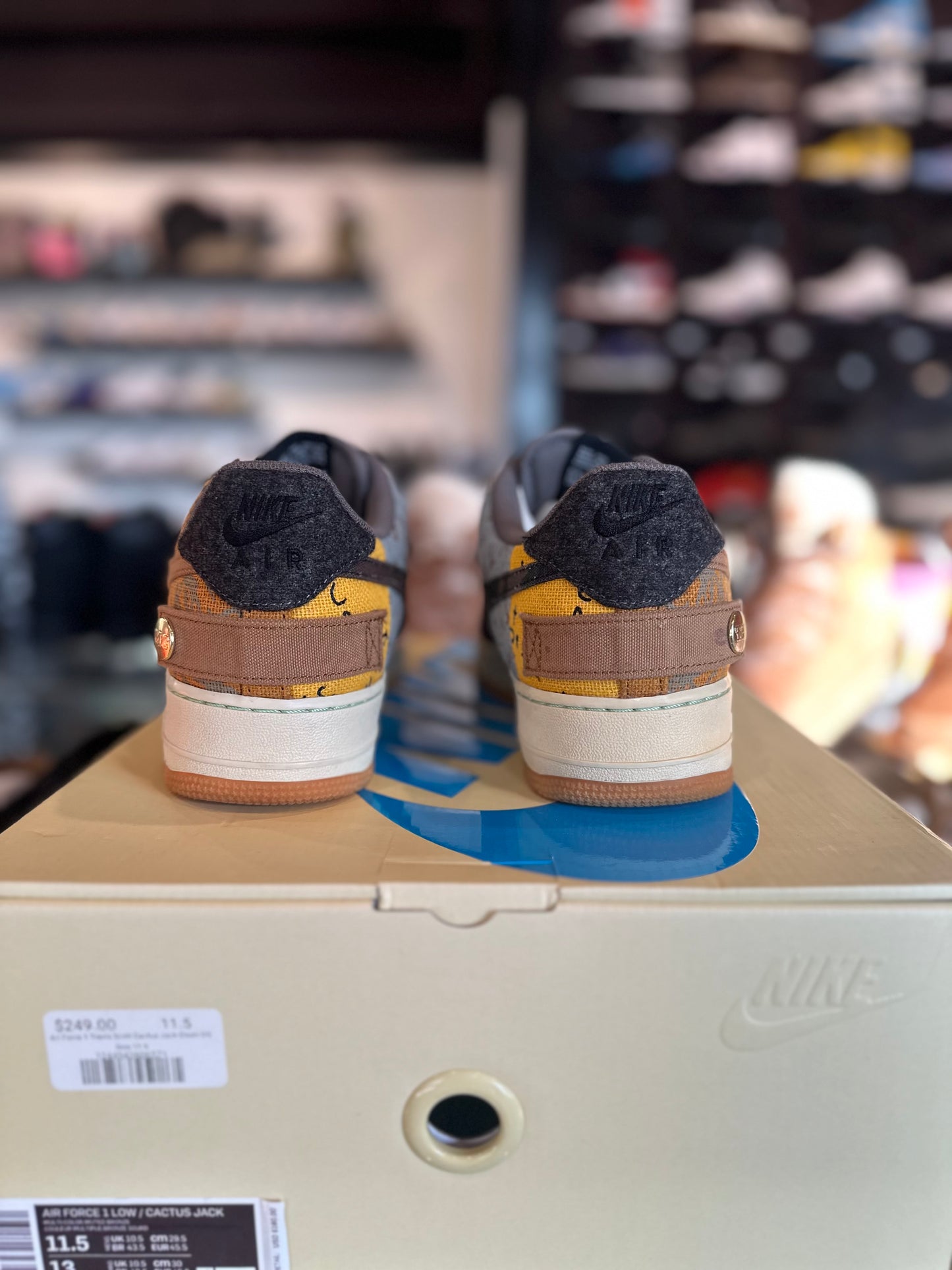 Air Force 1 Travis Scott Cactus Jack Clean OG Size 11.5