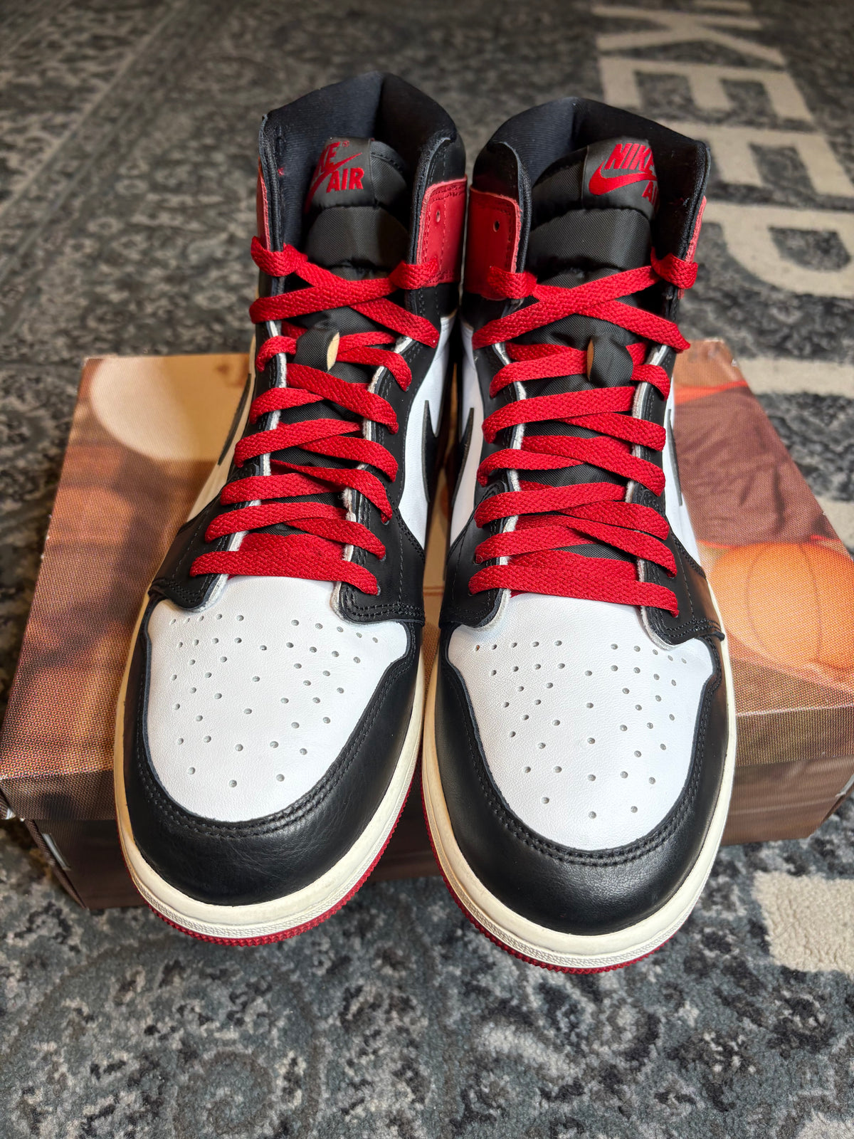 Jordan 1 Retro “Black Toe Reimagined” Clean Og Size 13