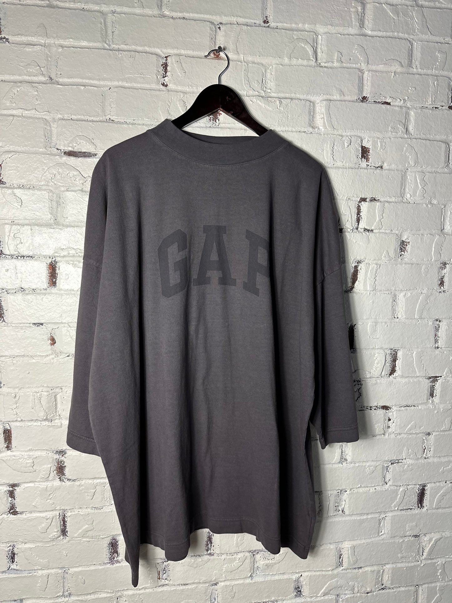 Yeezy Gap dove tee