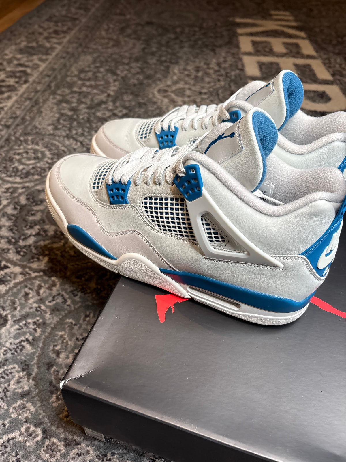 Jordan 4 Retro “Military Blue” Clean Og Size 10.5