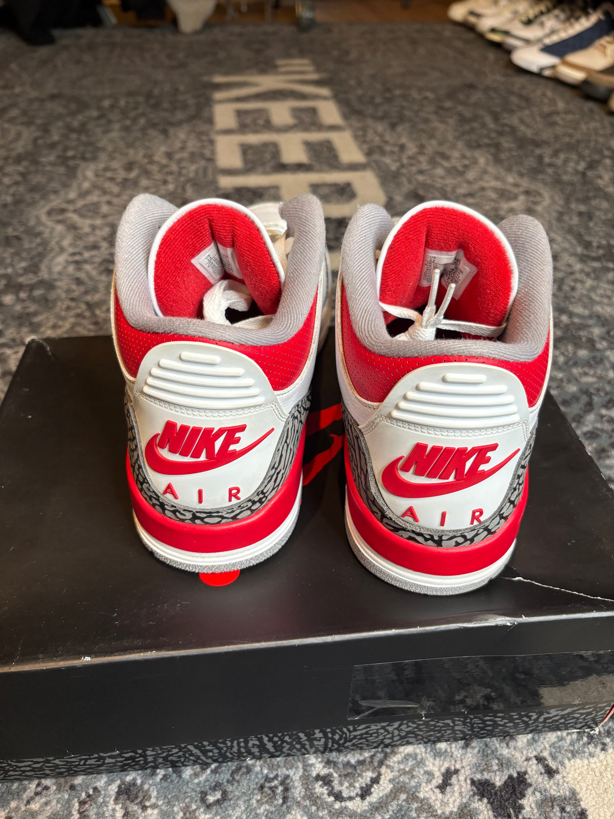 Jordan 3 Retro “Fire Red” Clean Og Size 12