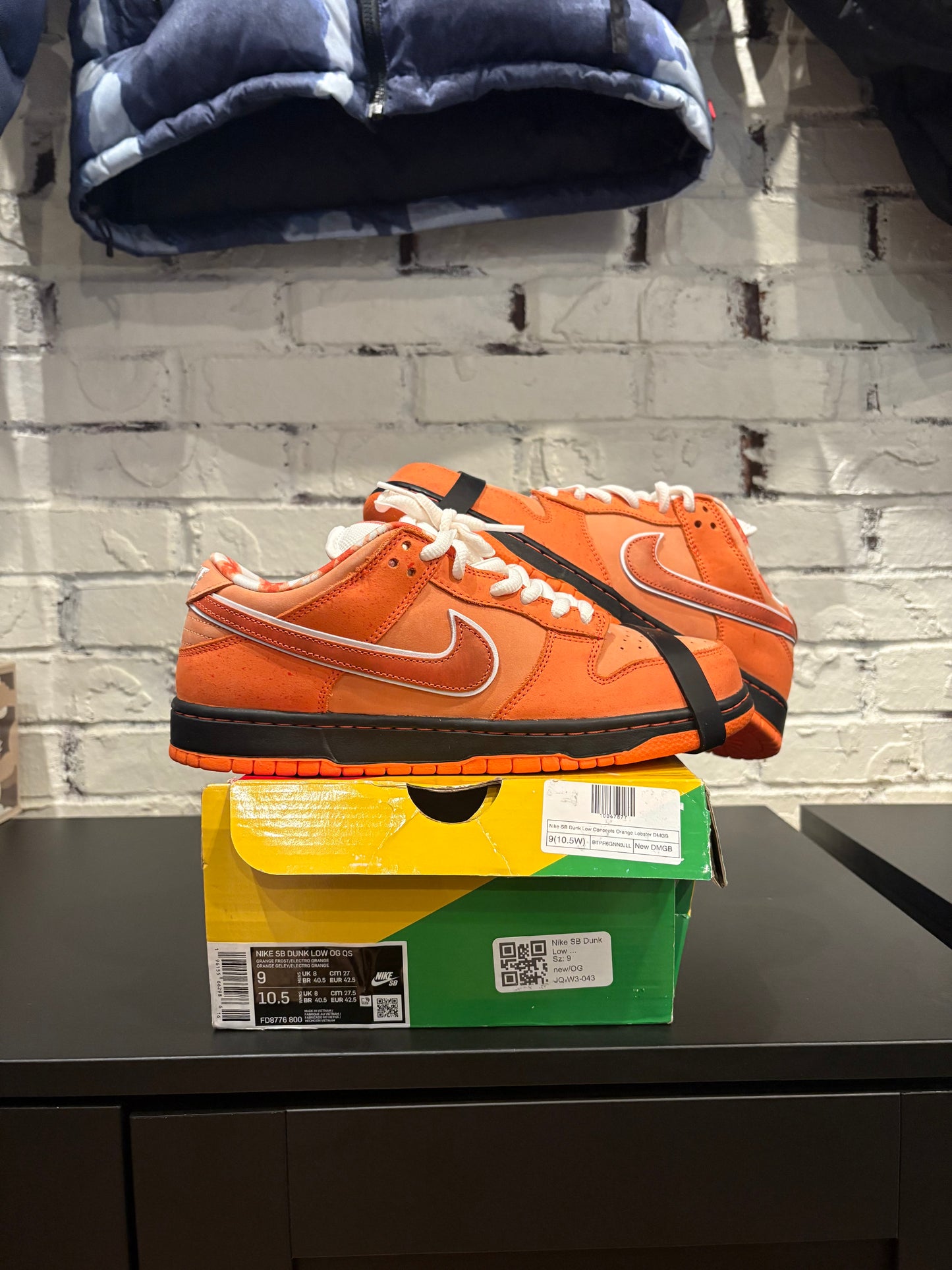 Nike Dunk SB Orange Lobster DS OG ALL Size 9