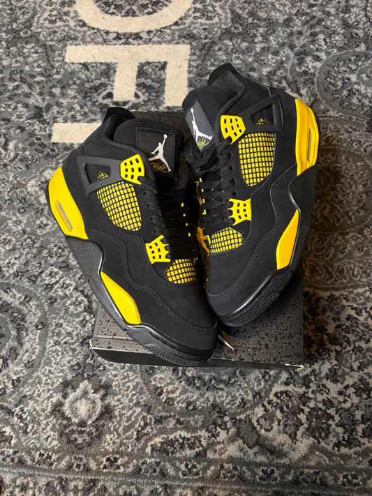 Jordan 4 Retro “Yellow Thunder” Clean Og Size 10.5