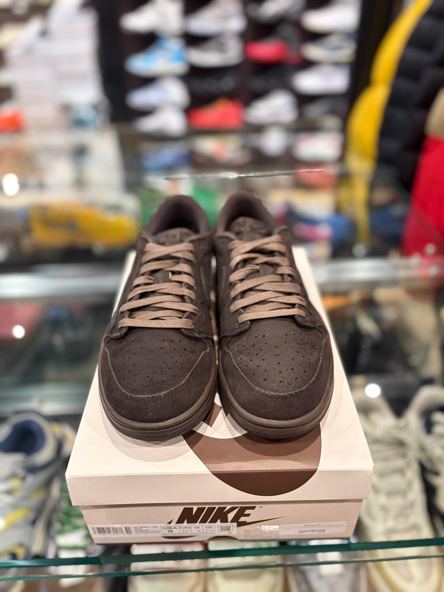 Jordan 1 Travis ‘Velvet Brown’ Clean Used og all