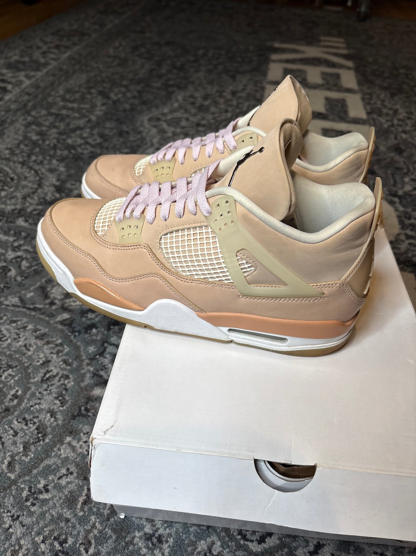 Jordan 4 Retro “Shimmer” Clean Og Size 10M/11.5W