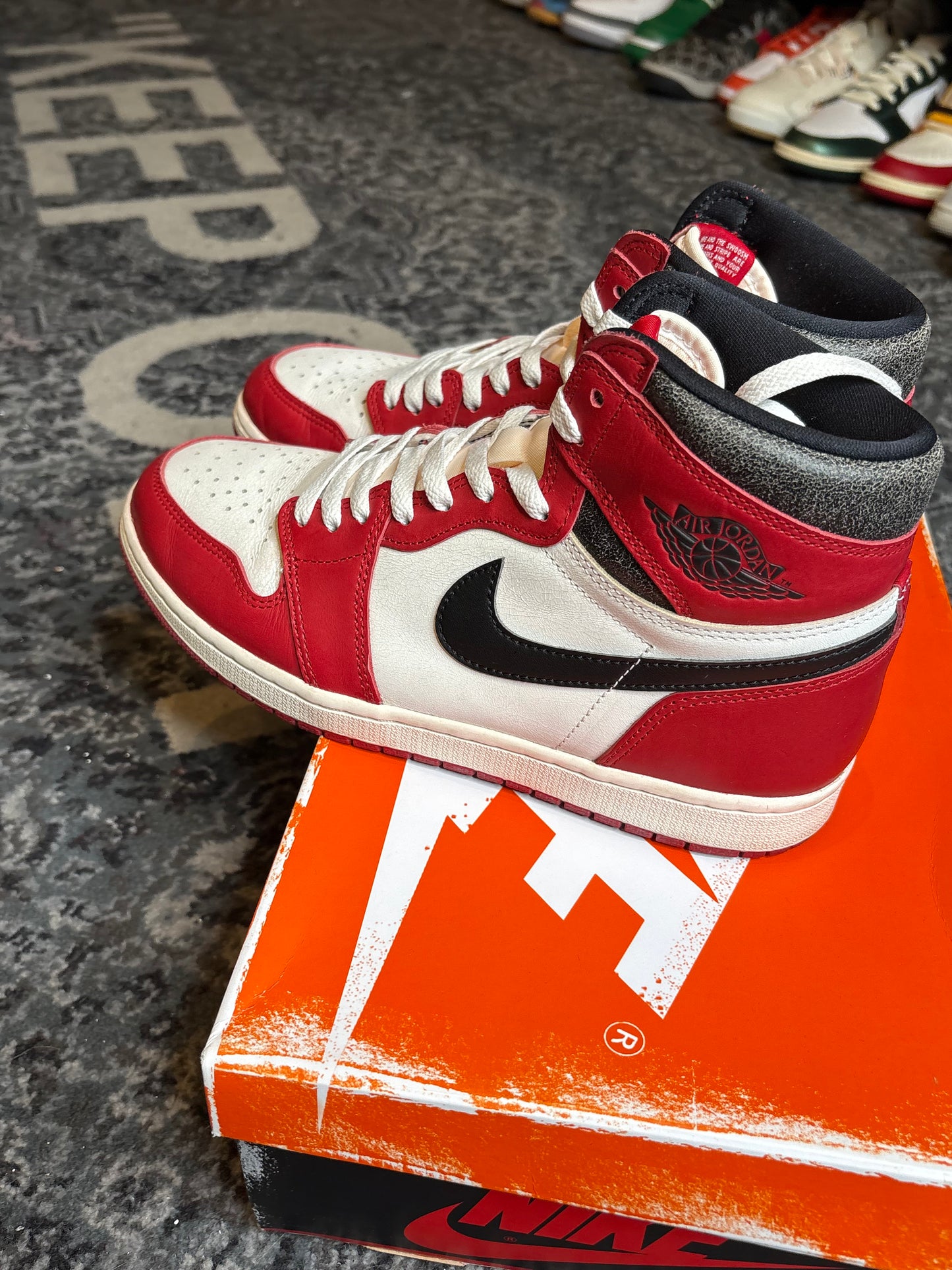 Jordan 1 Retro “Lost And Found” Clean Og Size 10.5