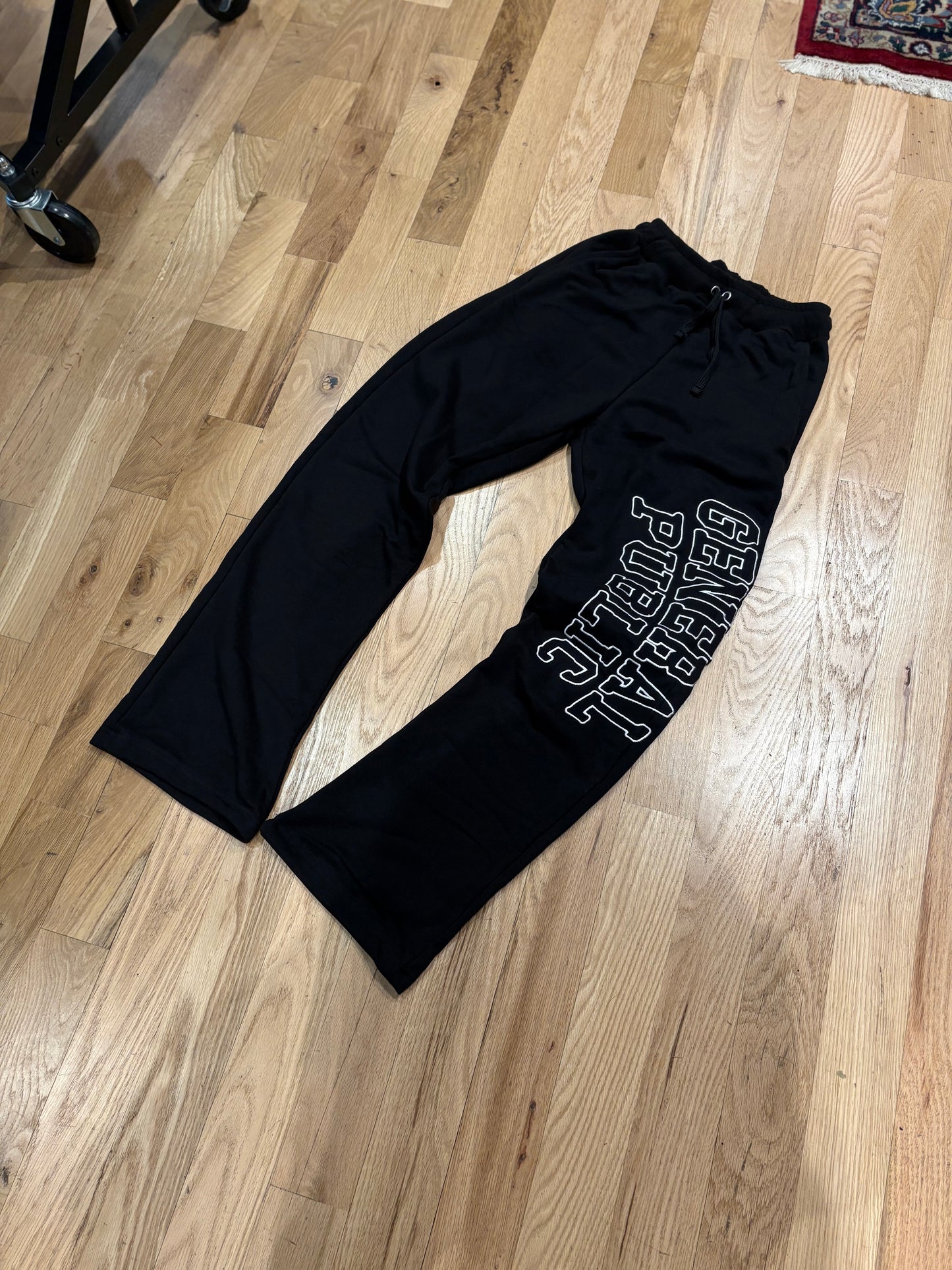 General Public Sweatpants Black DS