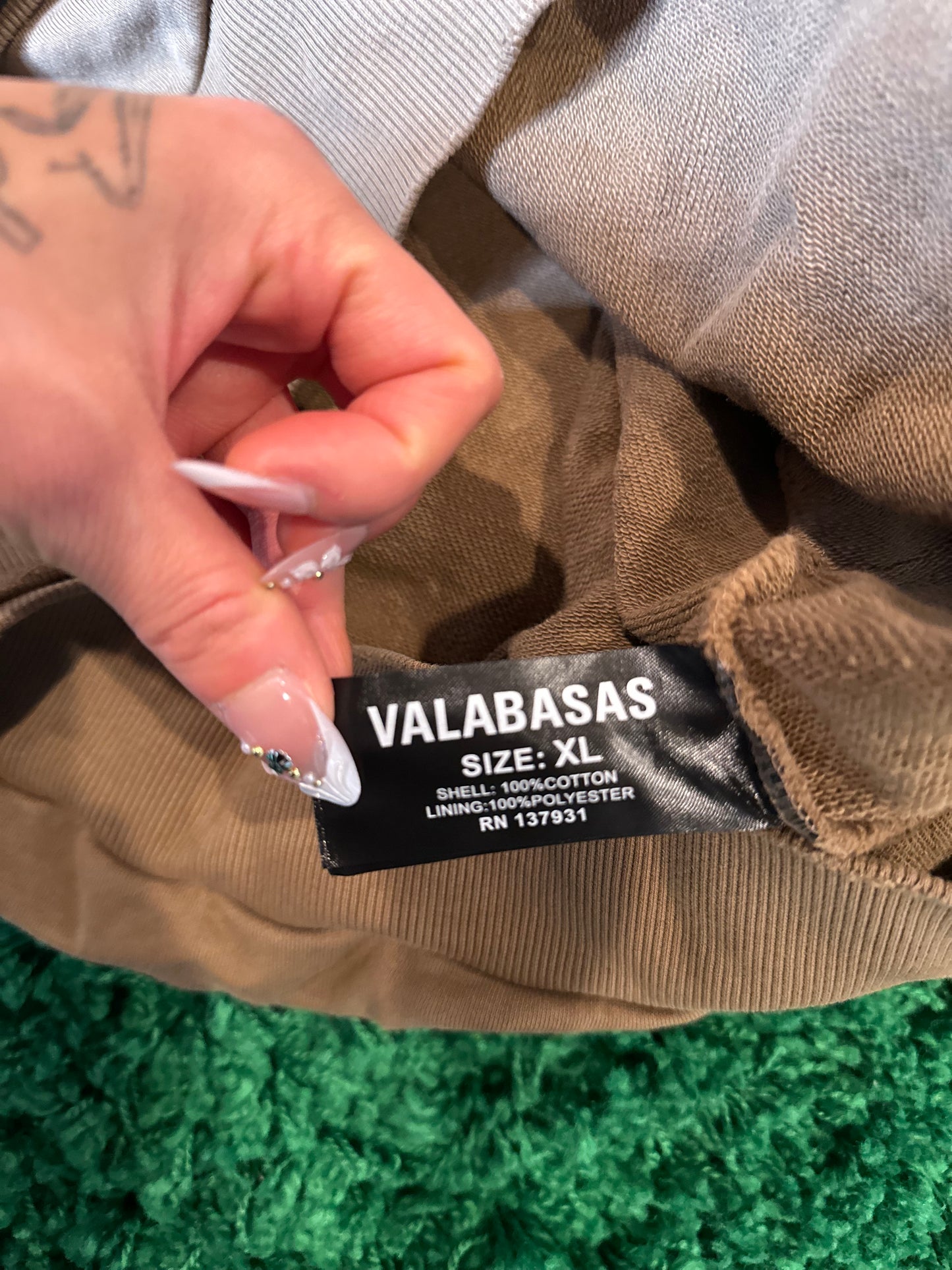 Valabasas Hoodie Tan DS Size XL