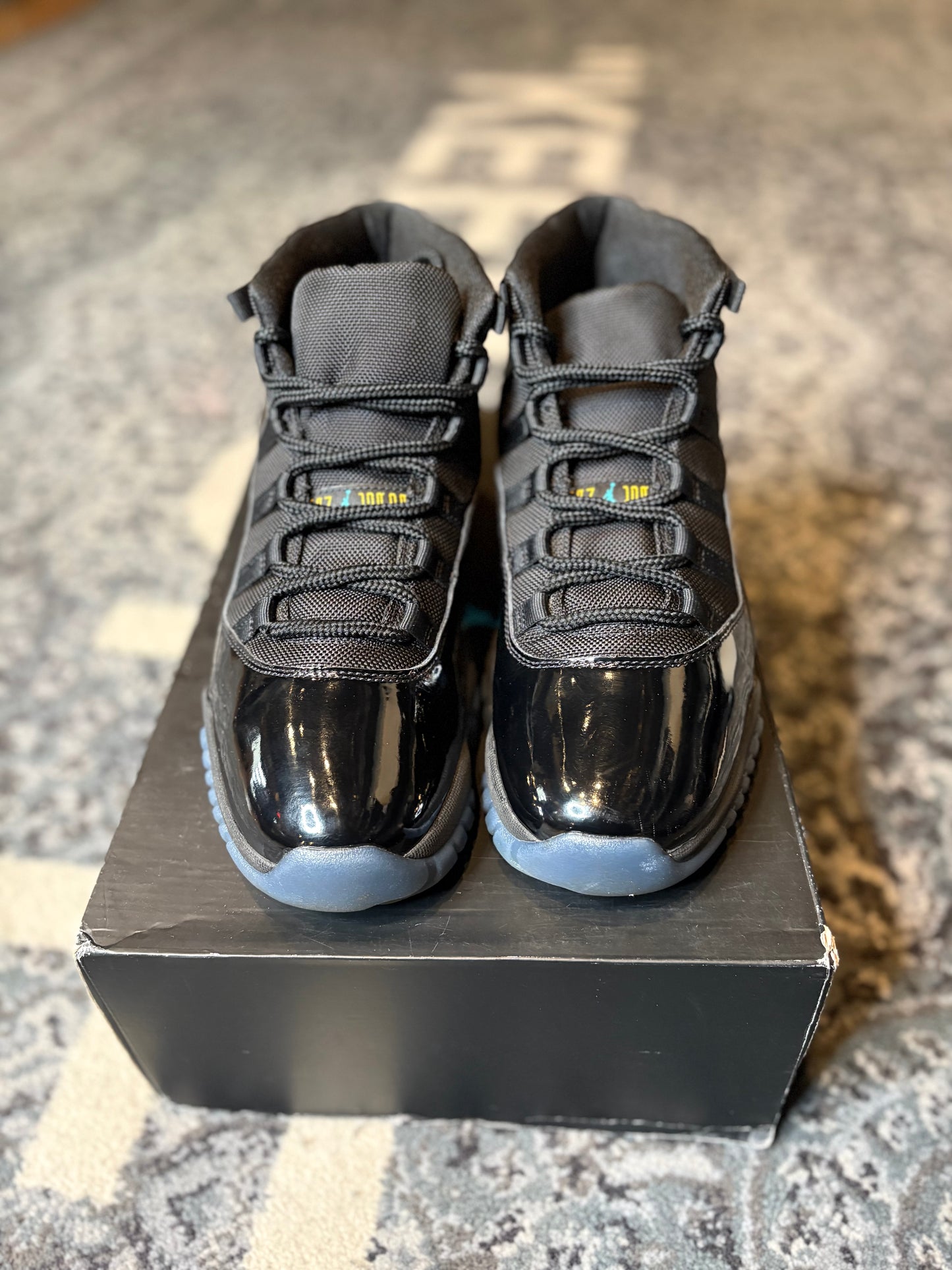 Jordan 11 Retro “Gamma Blue” CLEAN OG SIZE 10