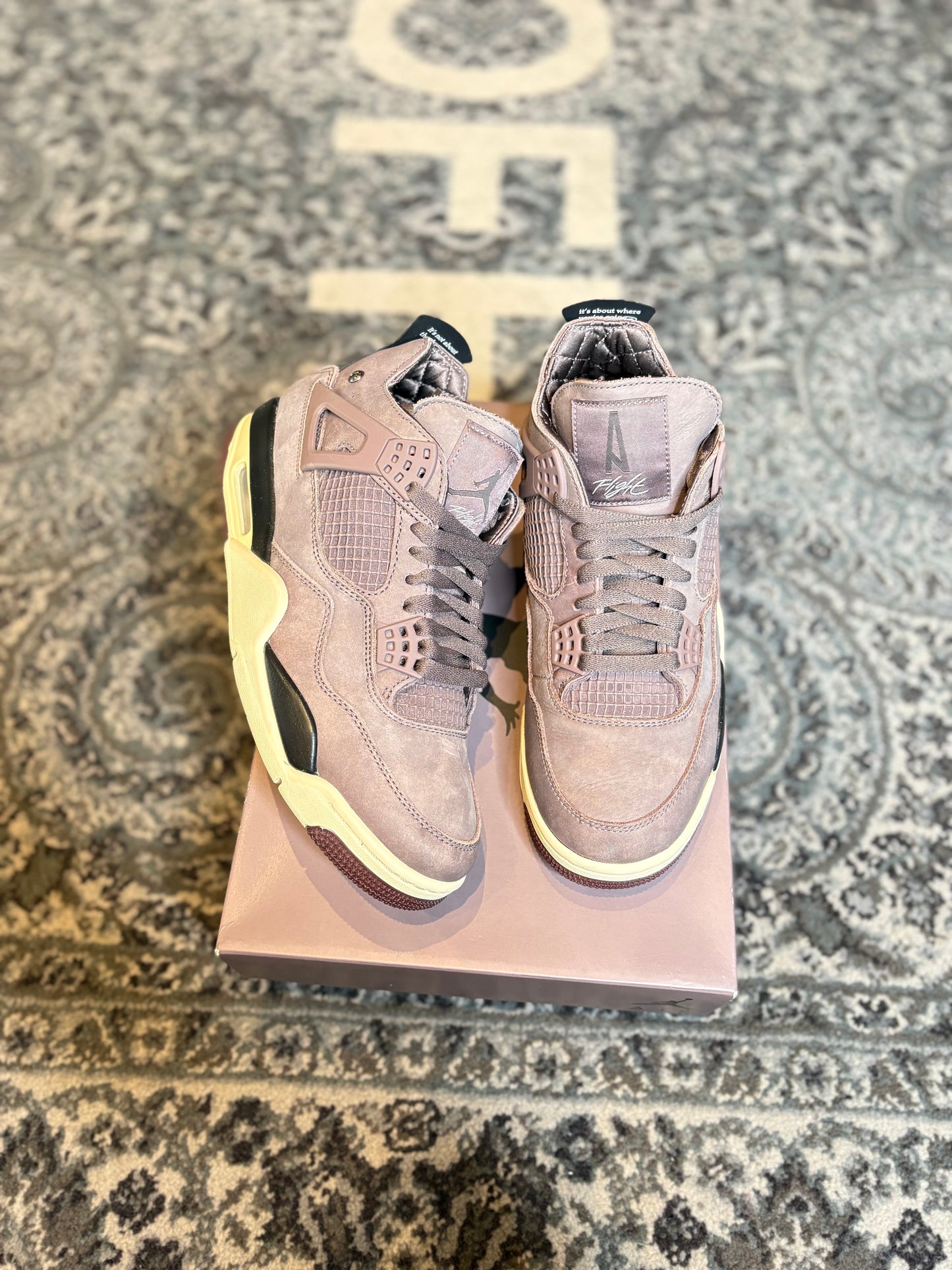 Jordan 4 Retro “A Ma Maniere Ore” CLEAN OG SIZE 8.5