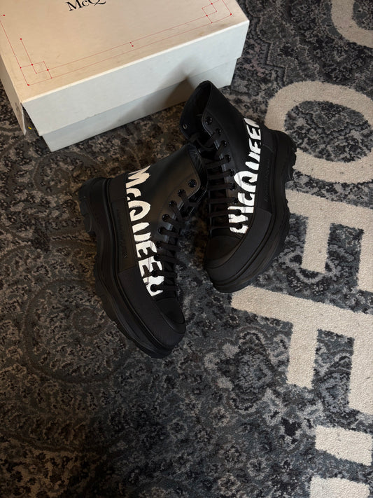 Alexander McQueen Tread Slick Boot “Leather Graffiti Black White” Clean Og Size 8(41 EU)