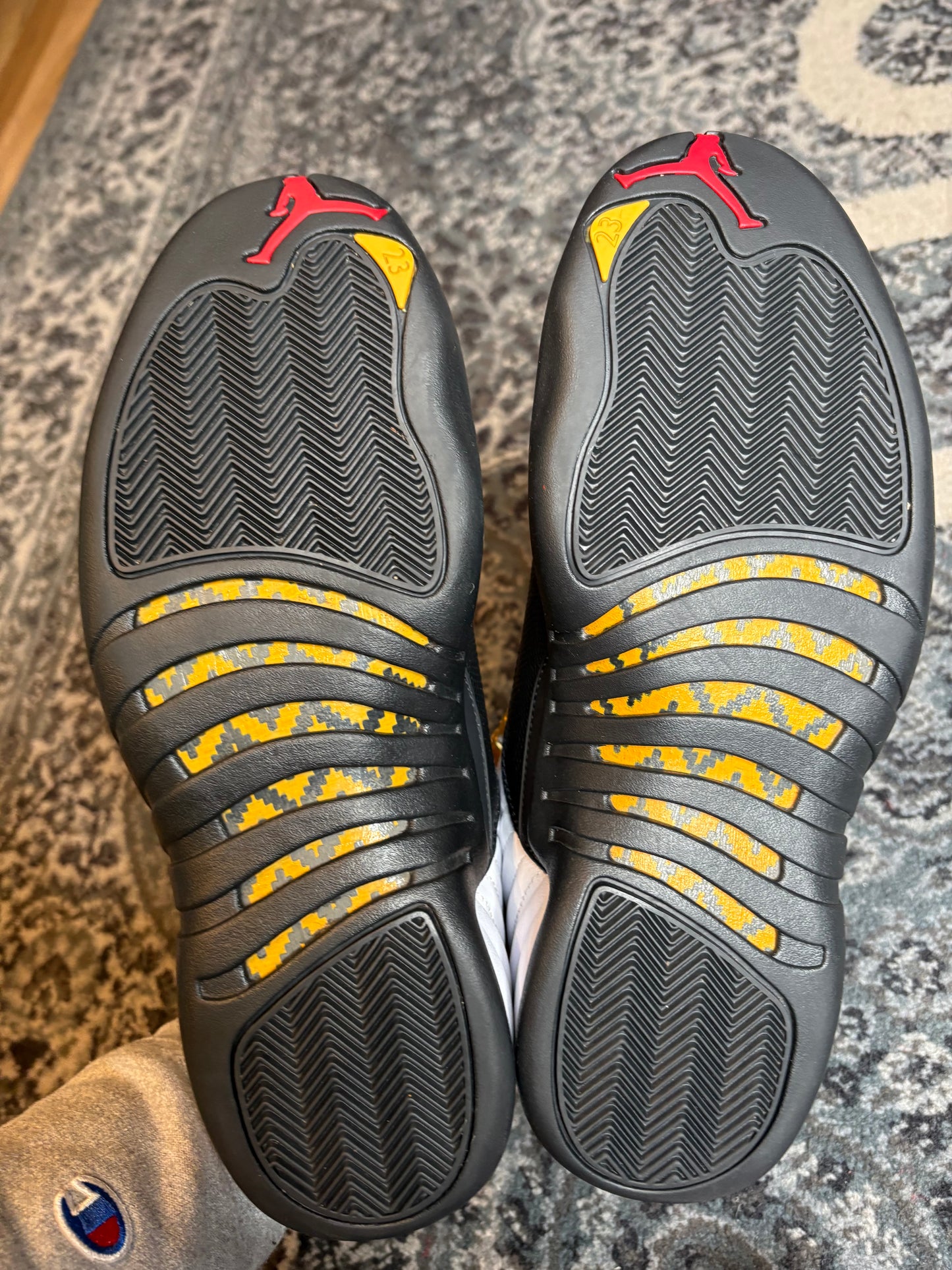 Jordan 12 Retro “Taxi” Clean Rb Size 11
