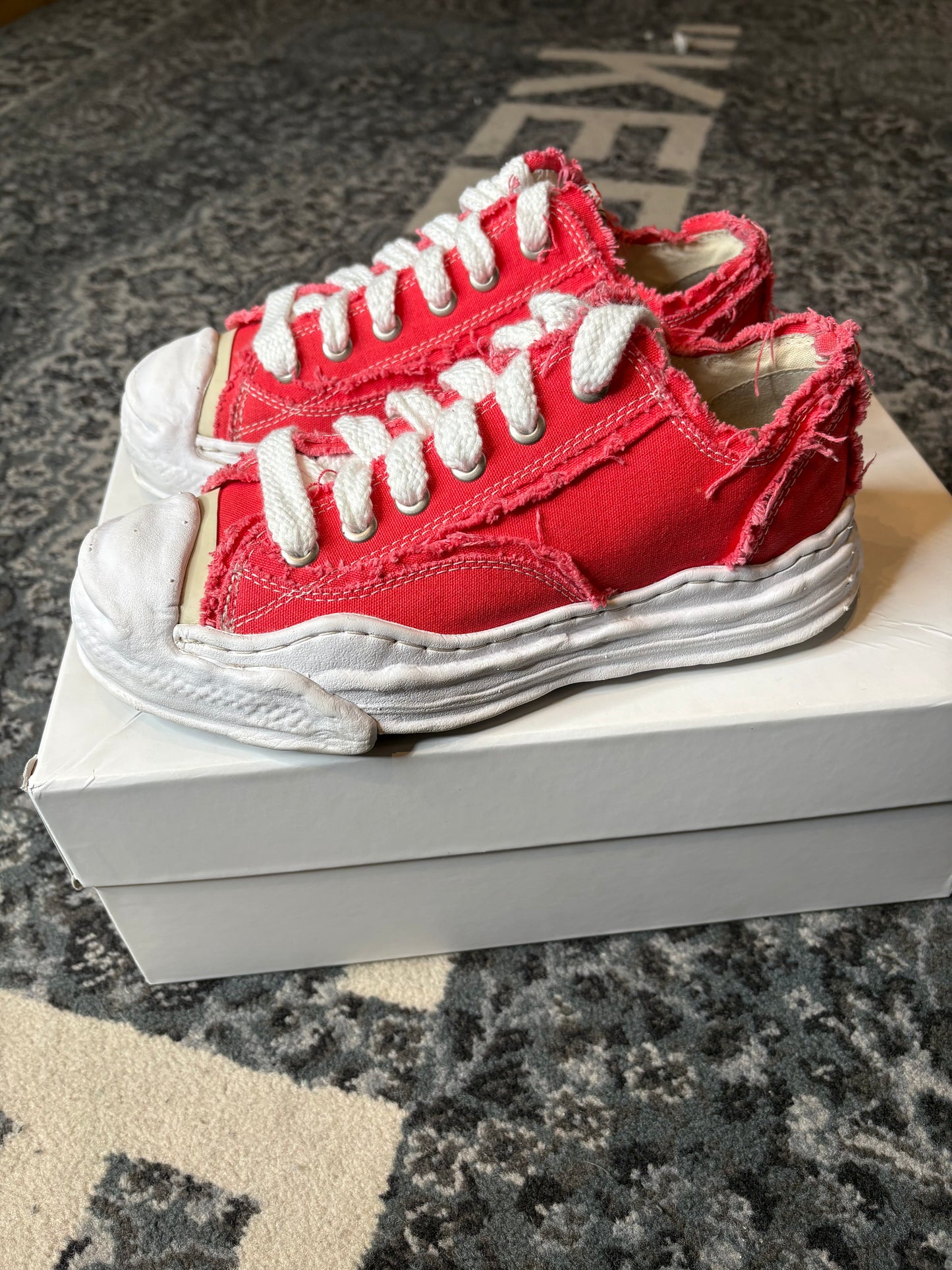 Maison Mihara Hank OG Sole Canvas Frayed Pink Po Og Size 7