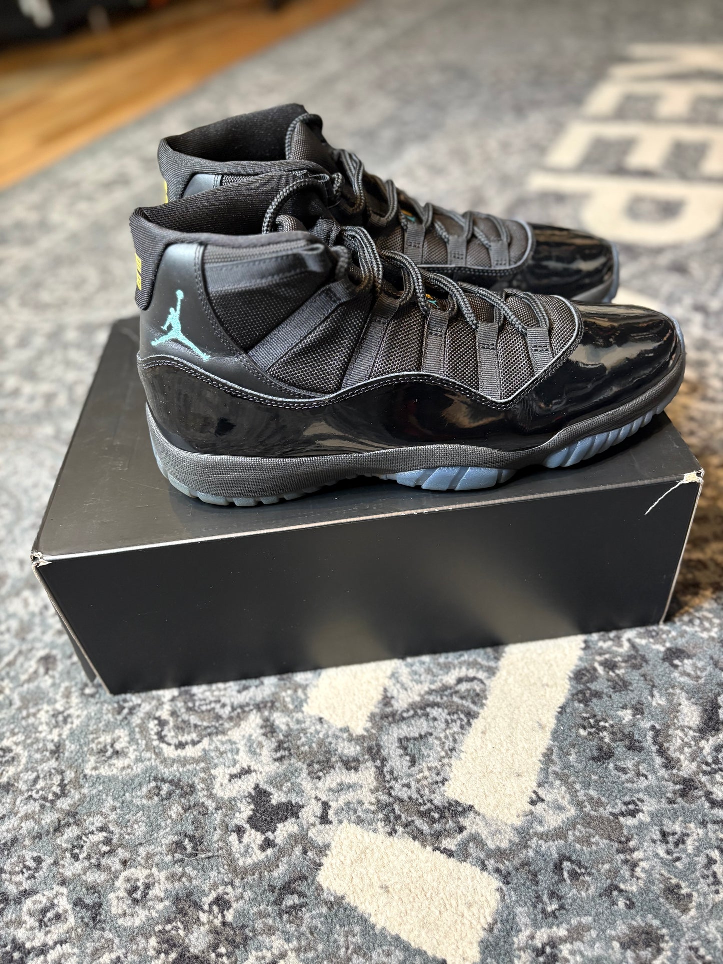 Jordan 11 Retro “Gamma Blue” CLEAN OG SIZE 12