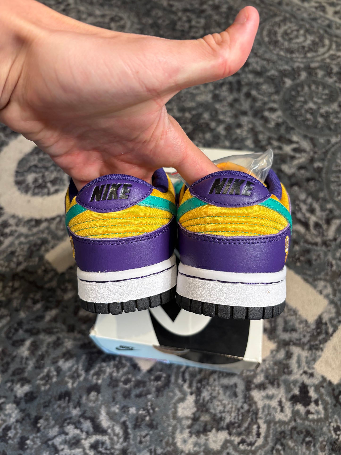 Nike Dunk Low LX Lisa Leslie DS OG W 7