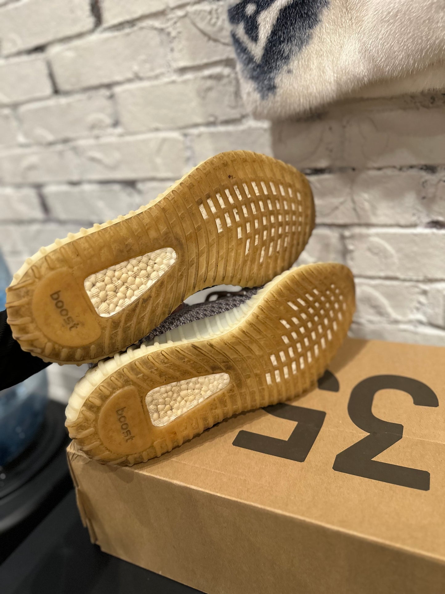 Yeezy 350 Boost Ash Pearl PO OG Size 11.5