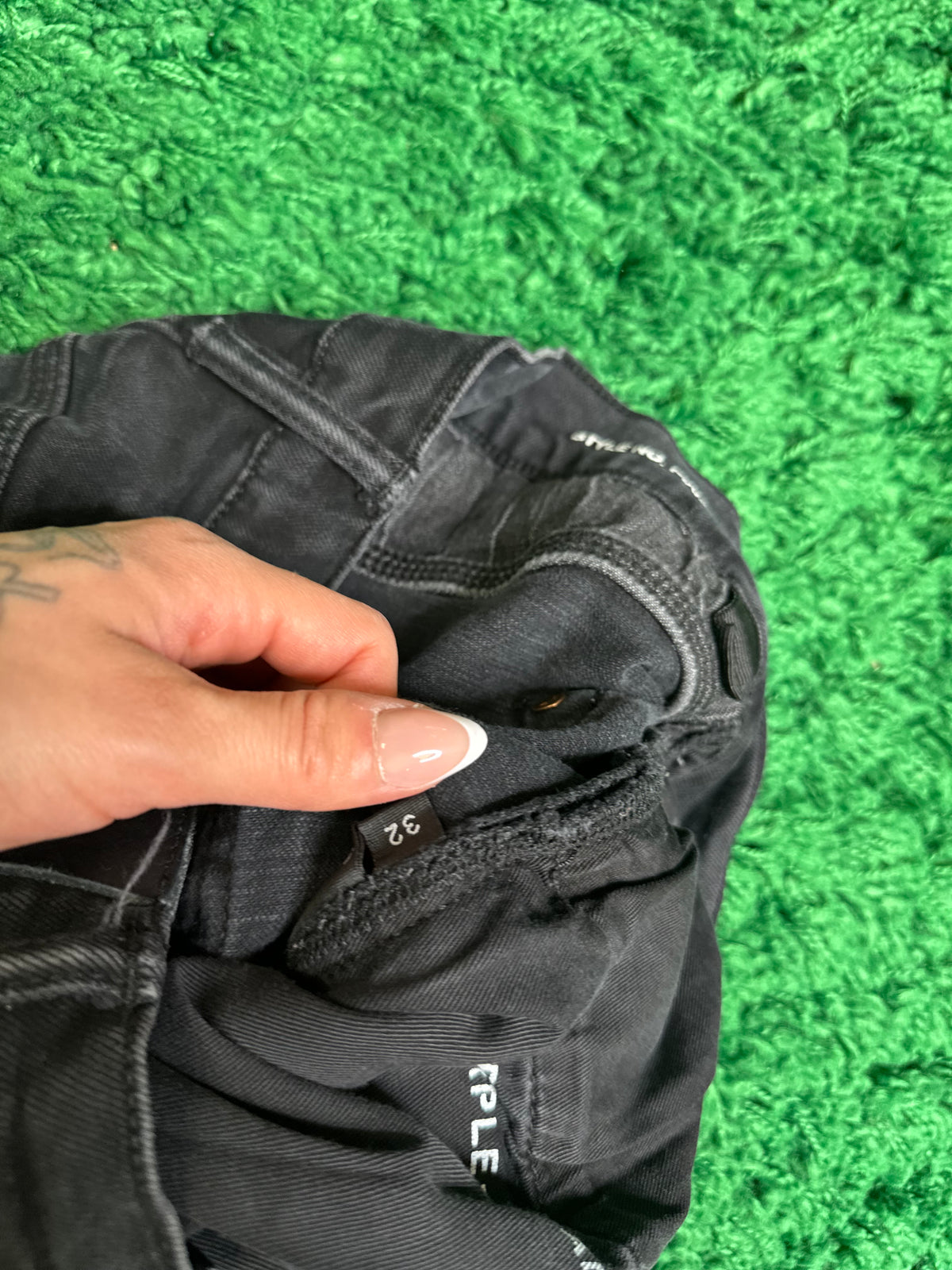Purple Jeans Black Size 32