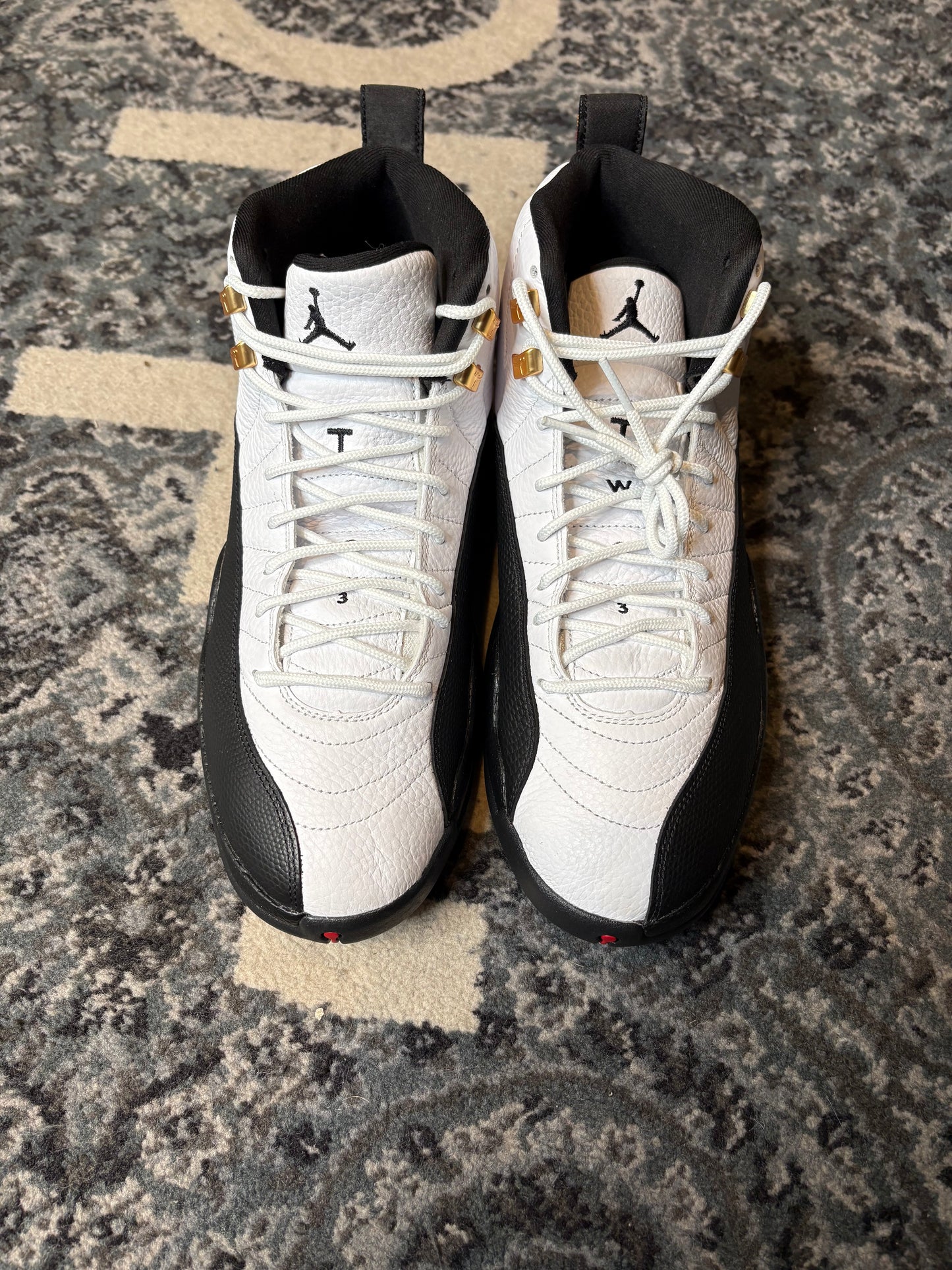 Jordan 12 Retro “Taxi” CLEAN NB SIZE 11