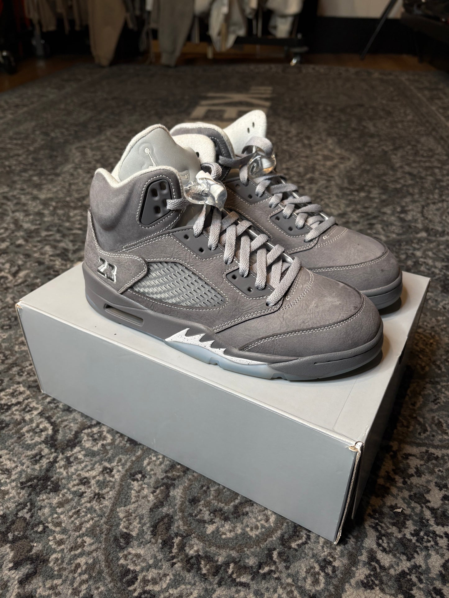 Jordan 5 Retro “Wolf Grey” CLEAN OG SIZE 9