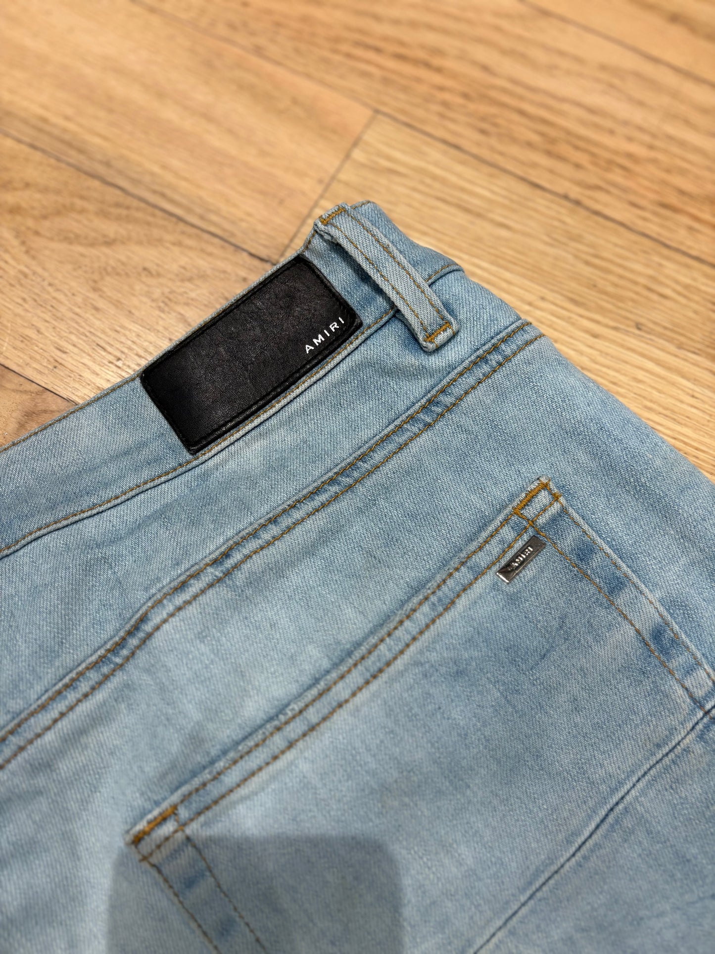Amiri Jeans Light Wash Distressed Size 38