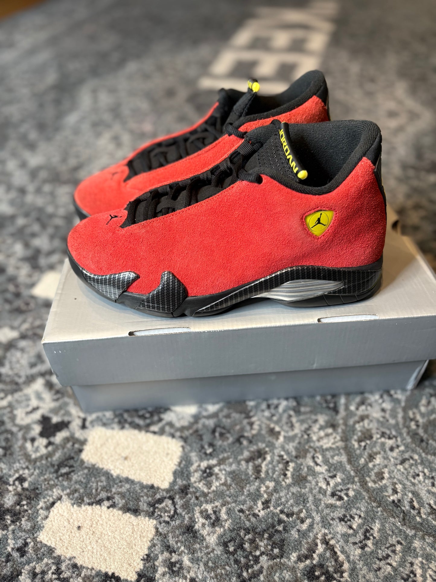 Jordan 14 Retro “ Ferrari” PO OG SIZE 7.5