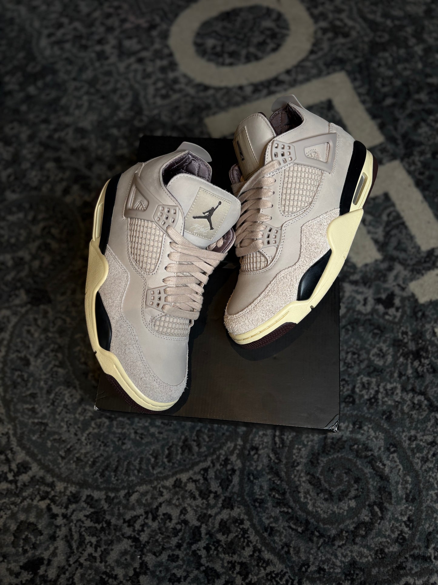 Jordan 4 Retro “A Ma Maniere While You Were Sleeping” Clean Og Size 7M/8.5W