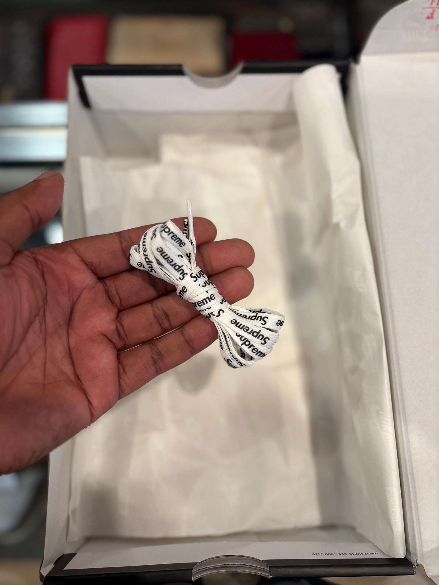 Nike Air Force Supreme SS25 (White / Black)