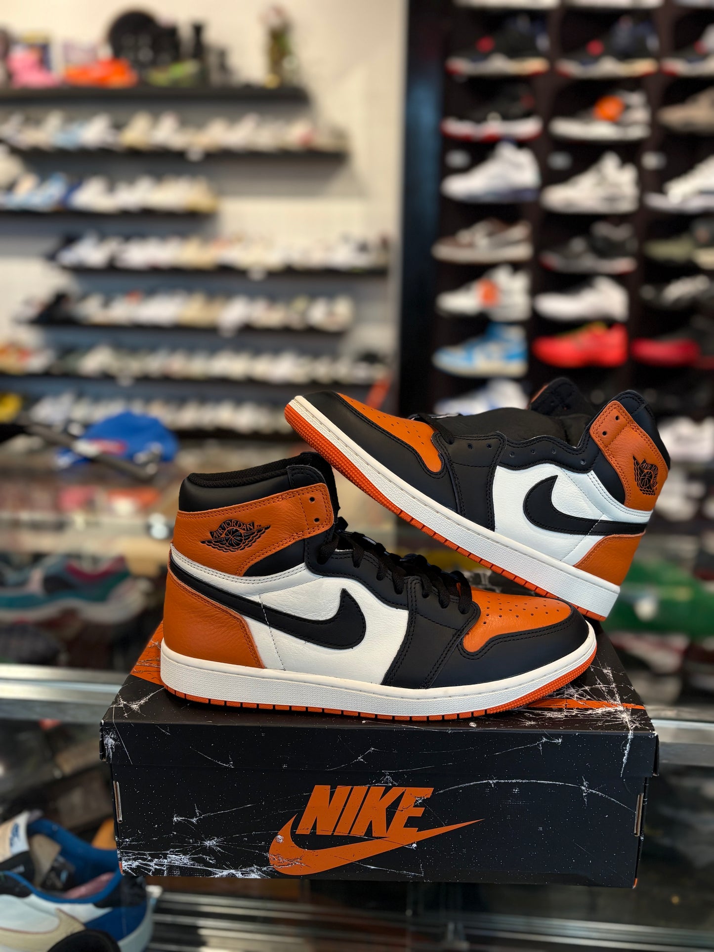 Jordan 1 Retro Shattered Backboard DS OG Size 12