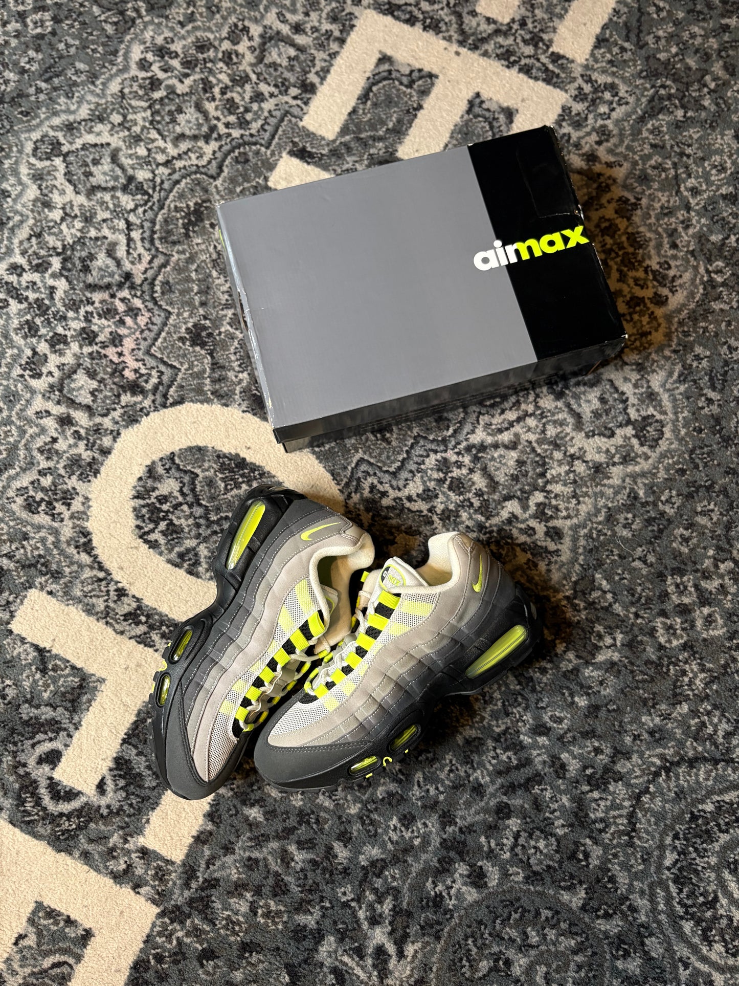 Nike Air Max 95 “Big Bubble Neon” Clean Og Size 9.5M/11W