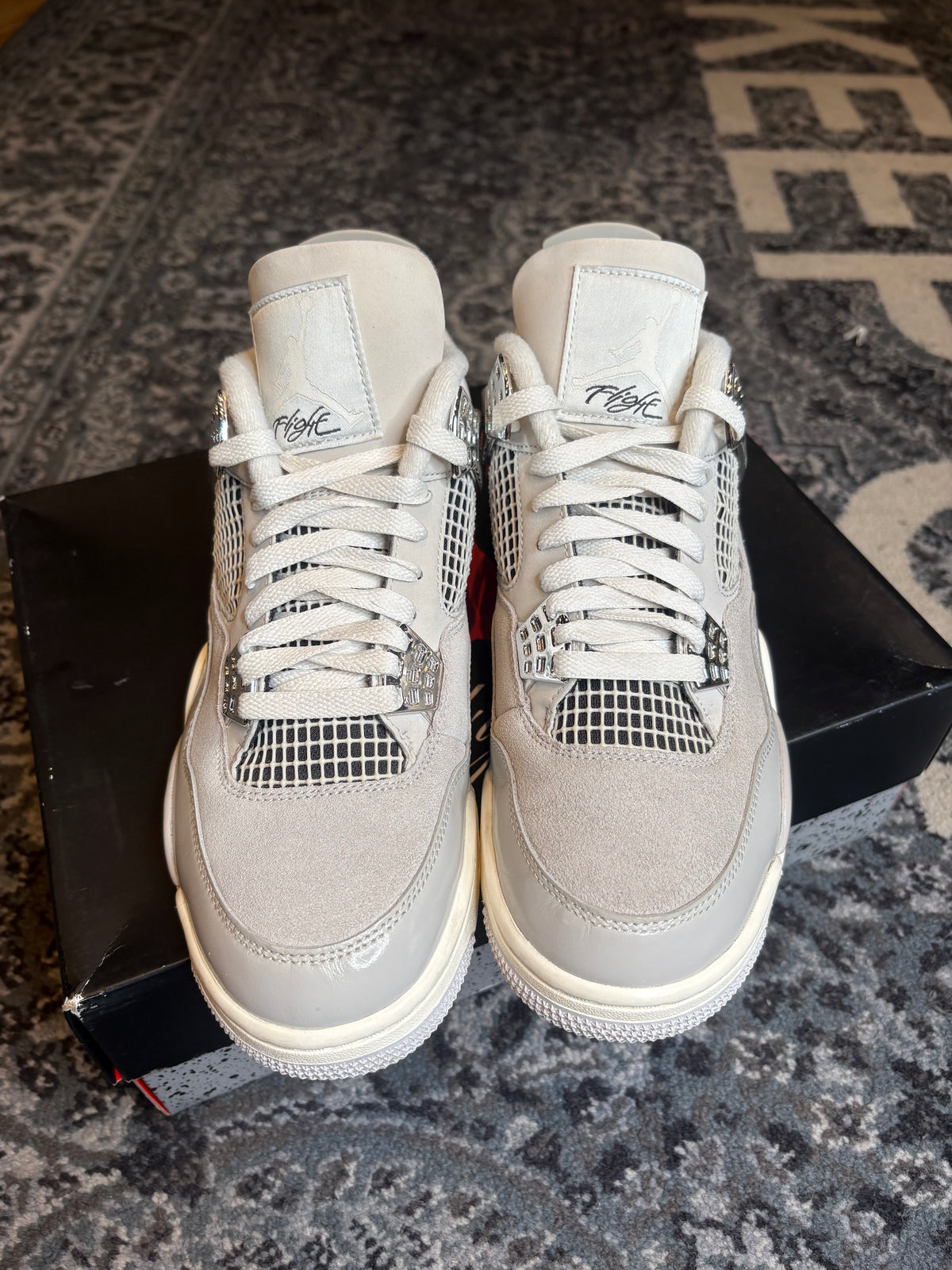 Jordan 4 Retro “Frozen Moments” Clean Rb Size 10M/11.5W