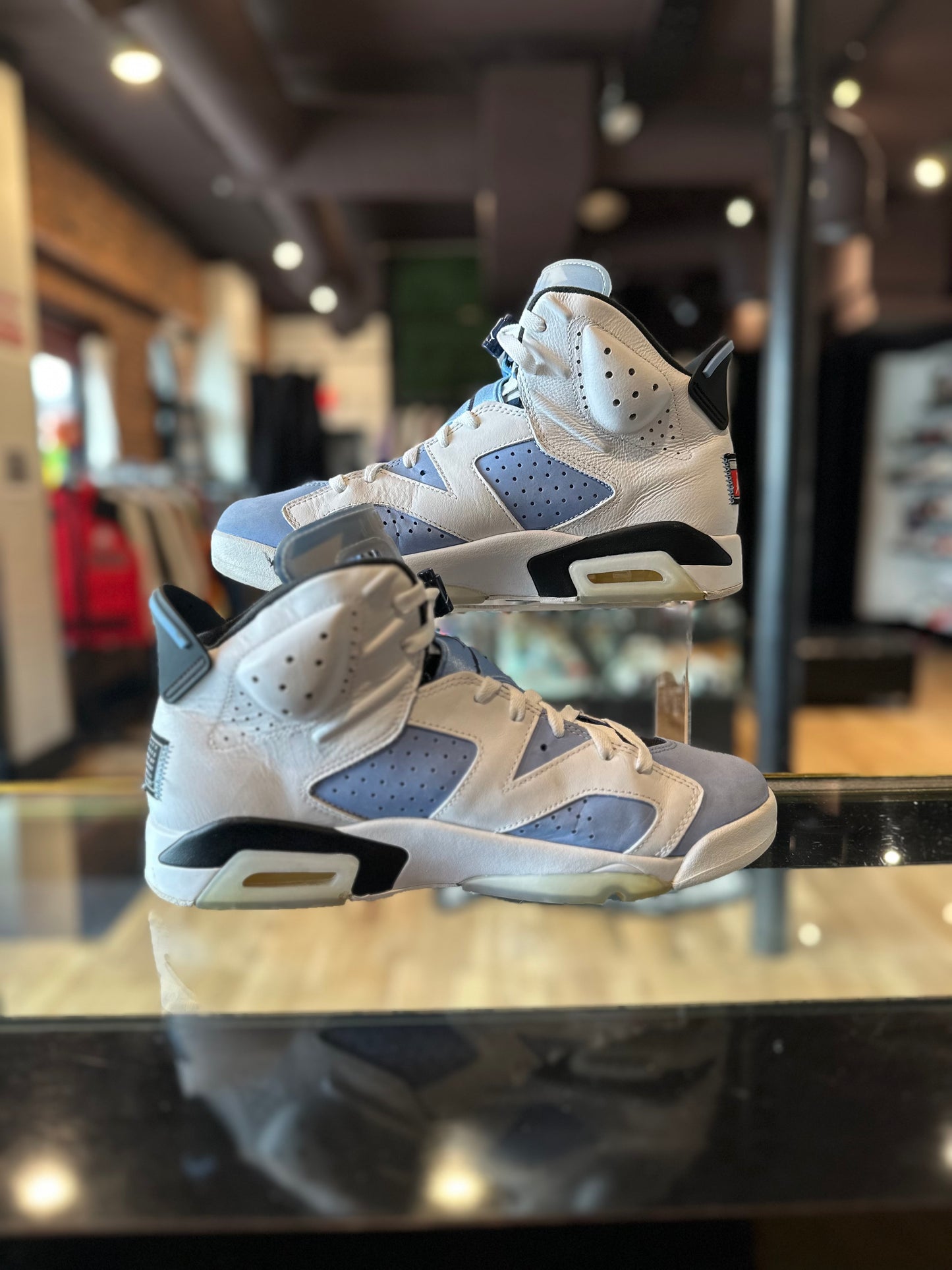 Nike Jordan 6 UNC Size 11.5M