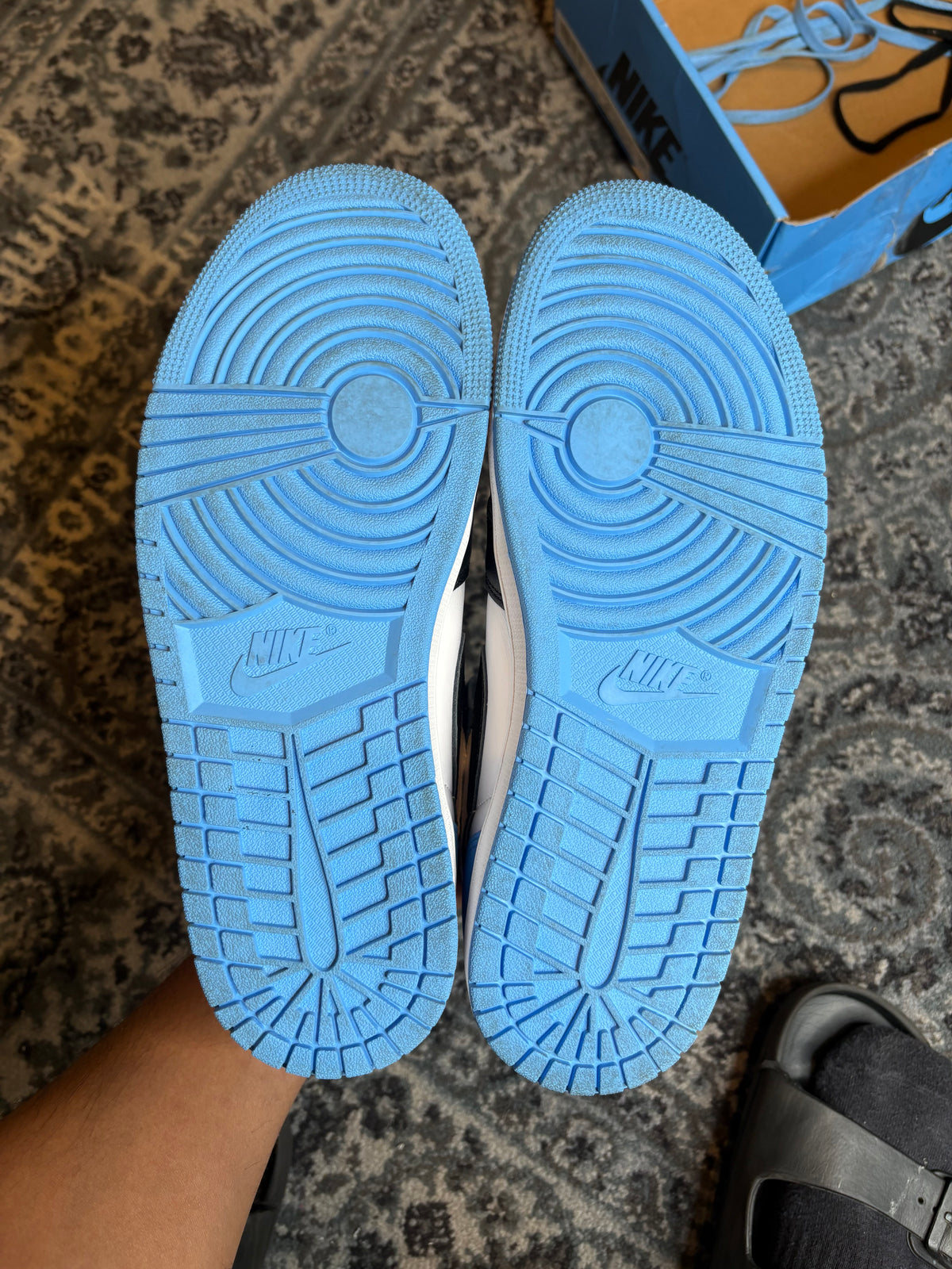 Jordan 1 Retro “Unc Toe” Clean Og Size 9.5