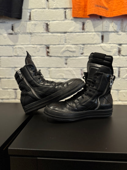 Rick Owen’s Geobasket ‘triple black’ size 8US (41 EU) PO NB