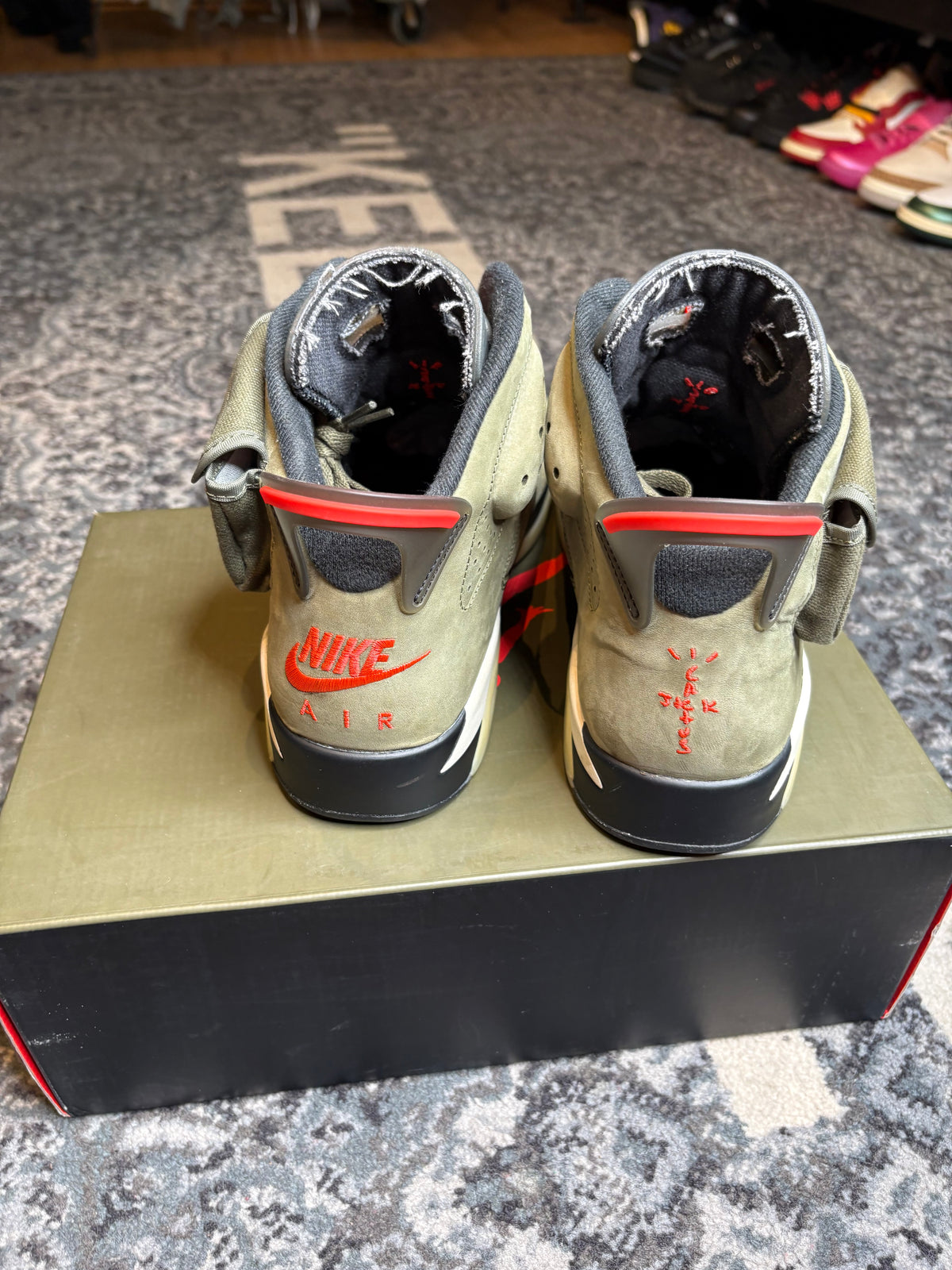 Jordan 6 Retro “Travis Scott” Clean Og Size 10.5