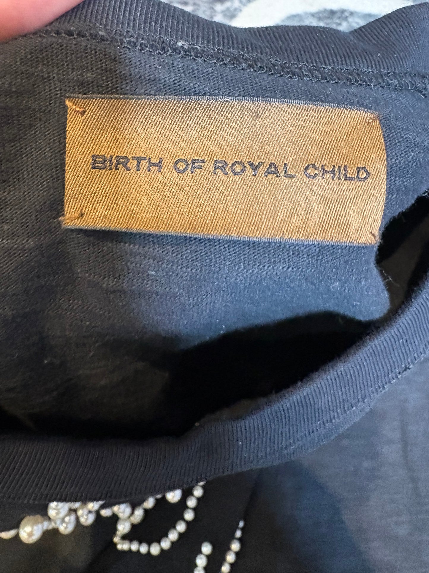 Birth Of Royal Child Tee Black Pearl Size Large